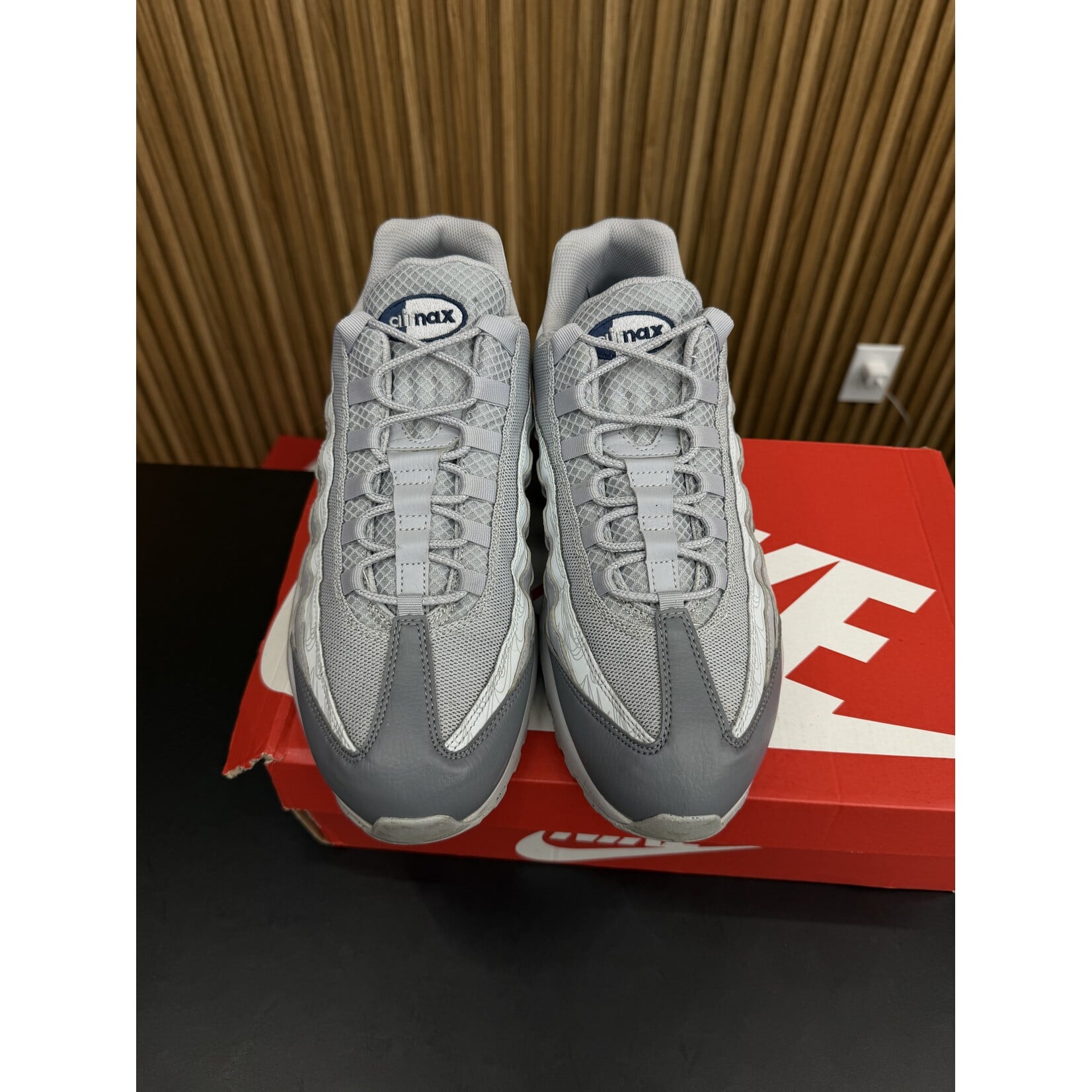 Nike Nike Air Max 95 Grey Midnight Navy Size 13, PREOWNED