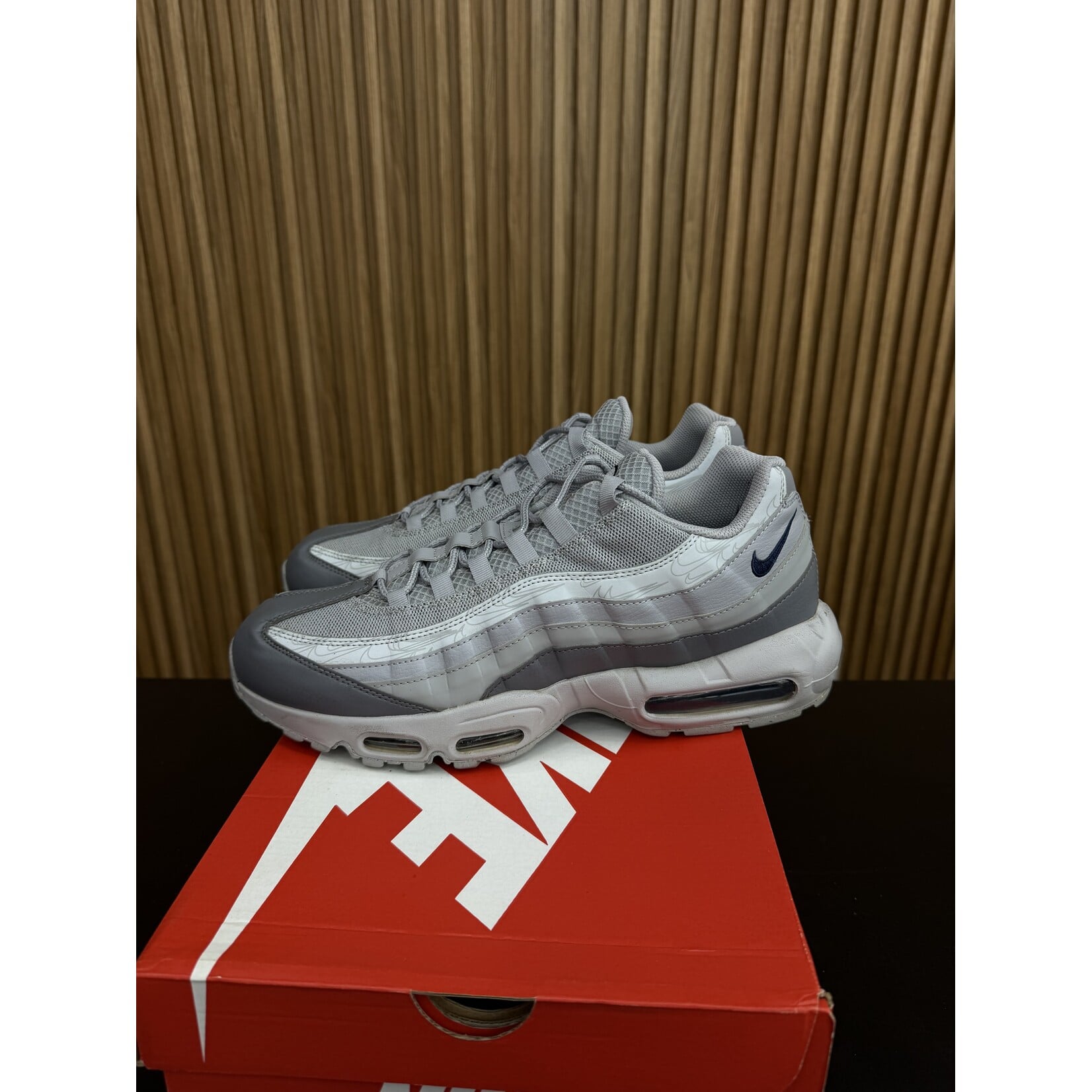 Nike Nike Air Max 95 Grey Midnight Navy Size 13, PREOWNED
