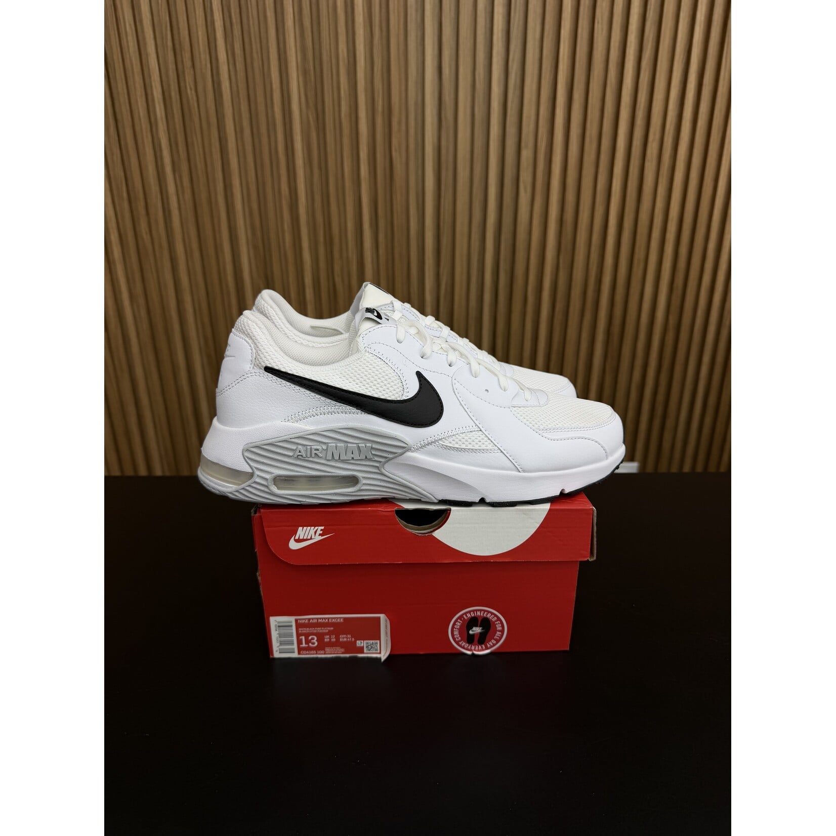 Nike Nike Air Max Excee White Size 13, PREOWNED DAMAGE BOX