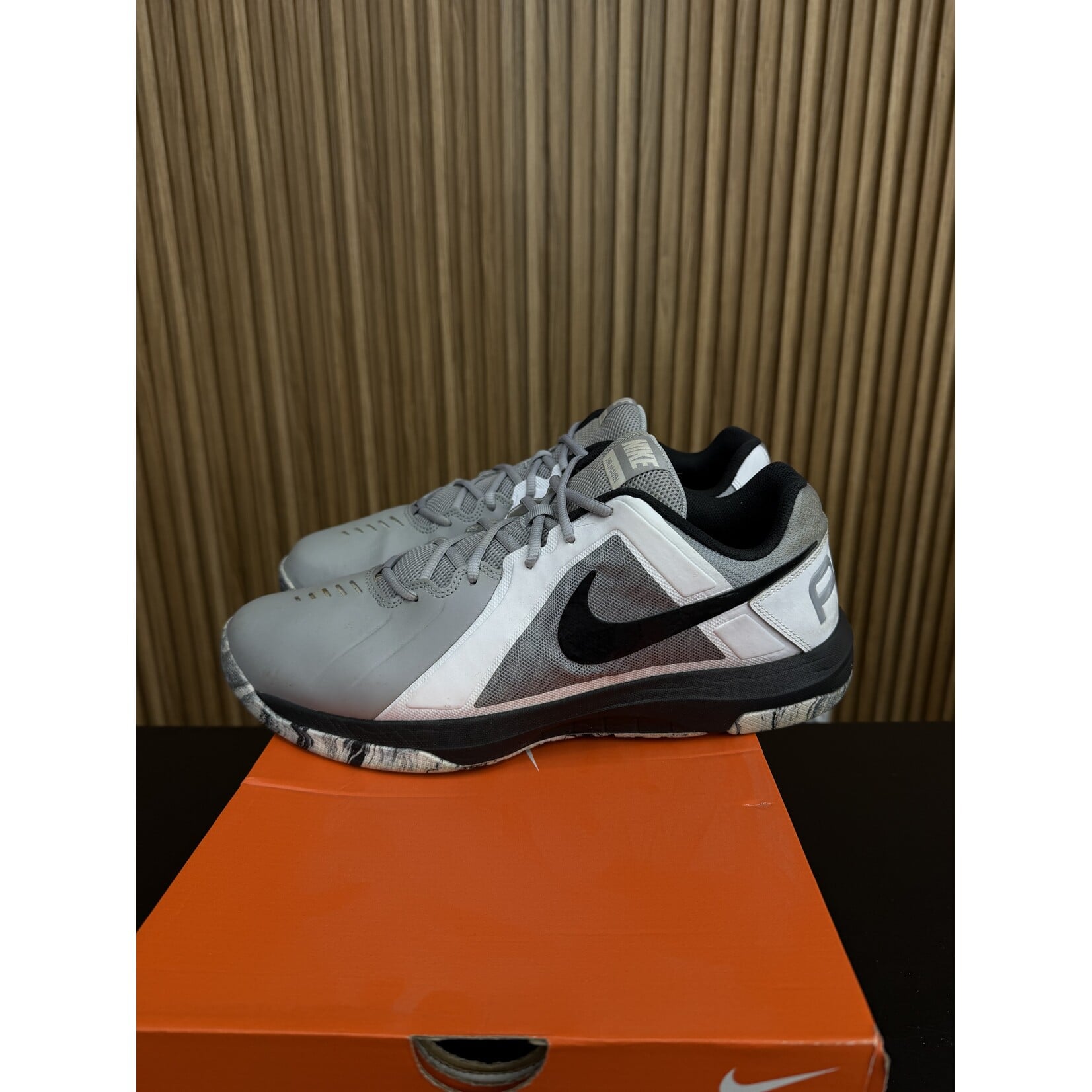 Nike Nike Air Mavin Low Wolf Grey Size 14, PREOWNED