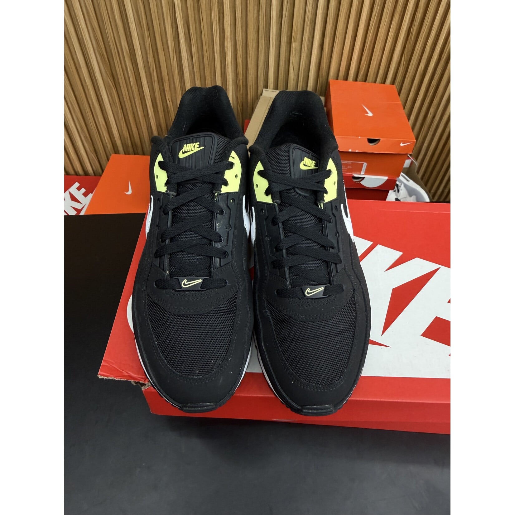 Nike Nike Air Max LTD 3 Black Light Lemon Twist Size 13, PREOWNED DAMAGE BOX