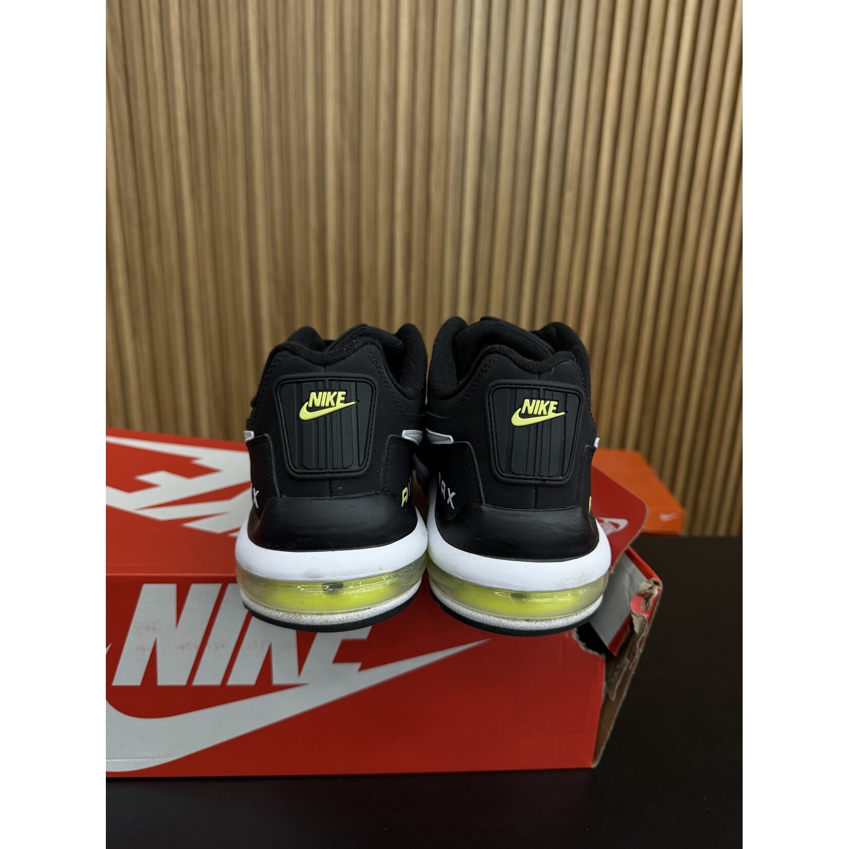 Nike Nike Air Max LTD 3 Black Light Lemon Twist Size 13, PREOWNED DAMAGE BOX