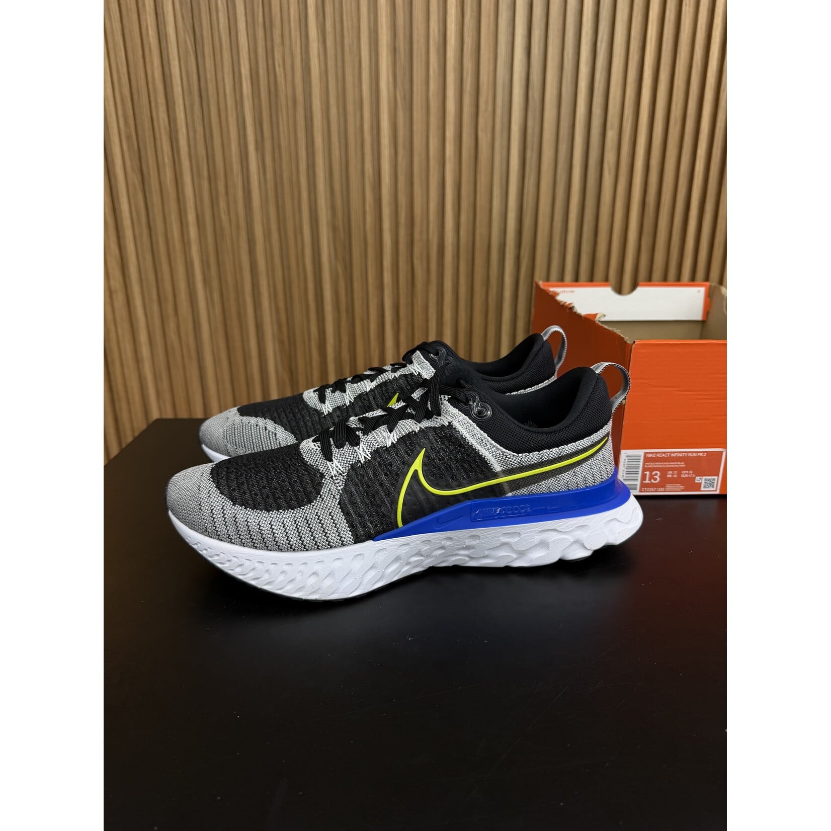 Nike Nike React Infinity Run Flyknit 2 Black White Racer Blue Cyber Size 13, PREOWNED