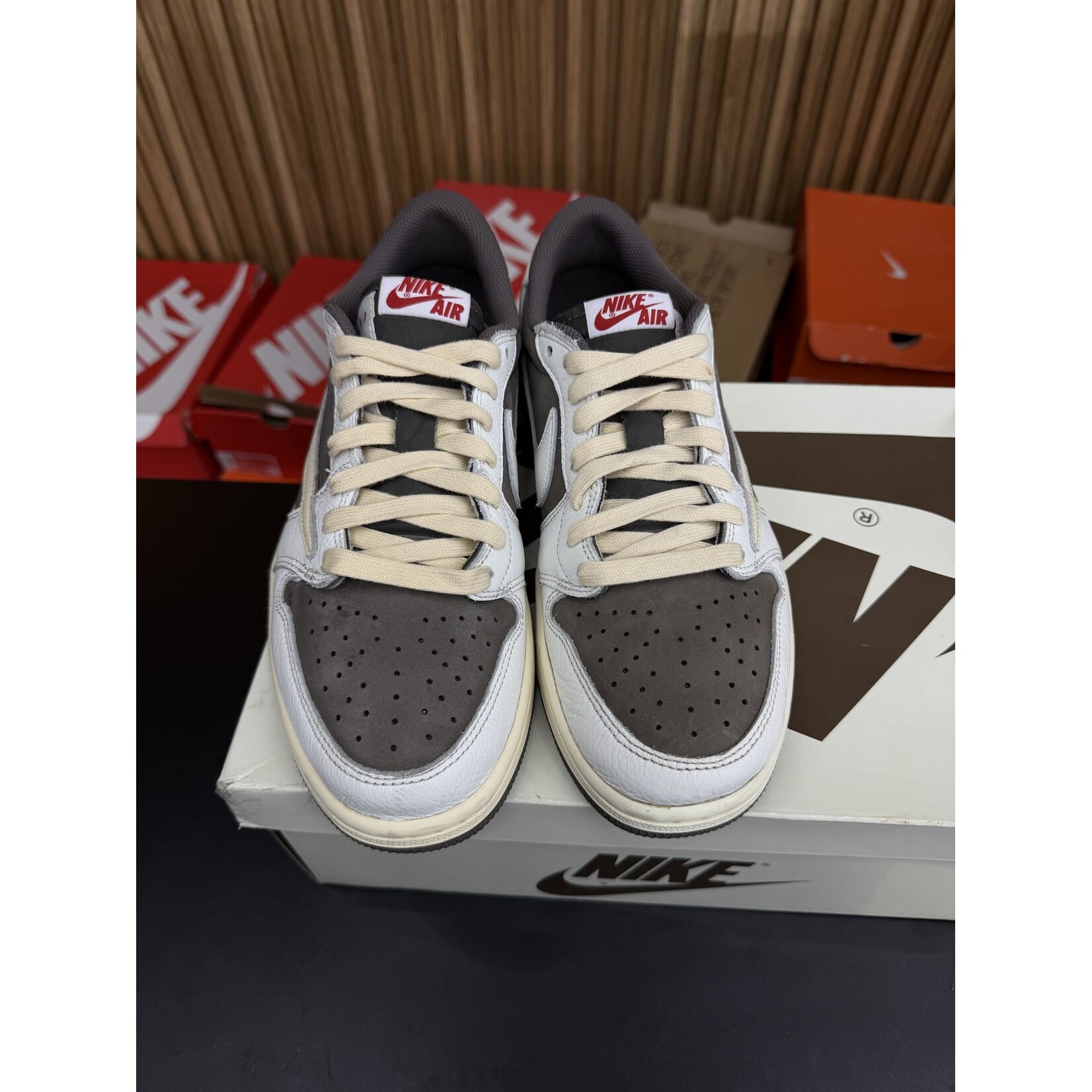 Jordan Jordan 1 Retro Low OG SP Travis Scott Reverse Mocha Size 9, PREOWNED*