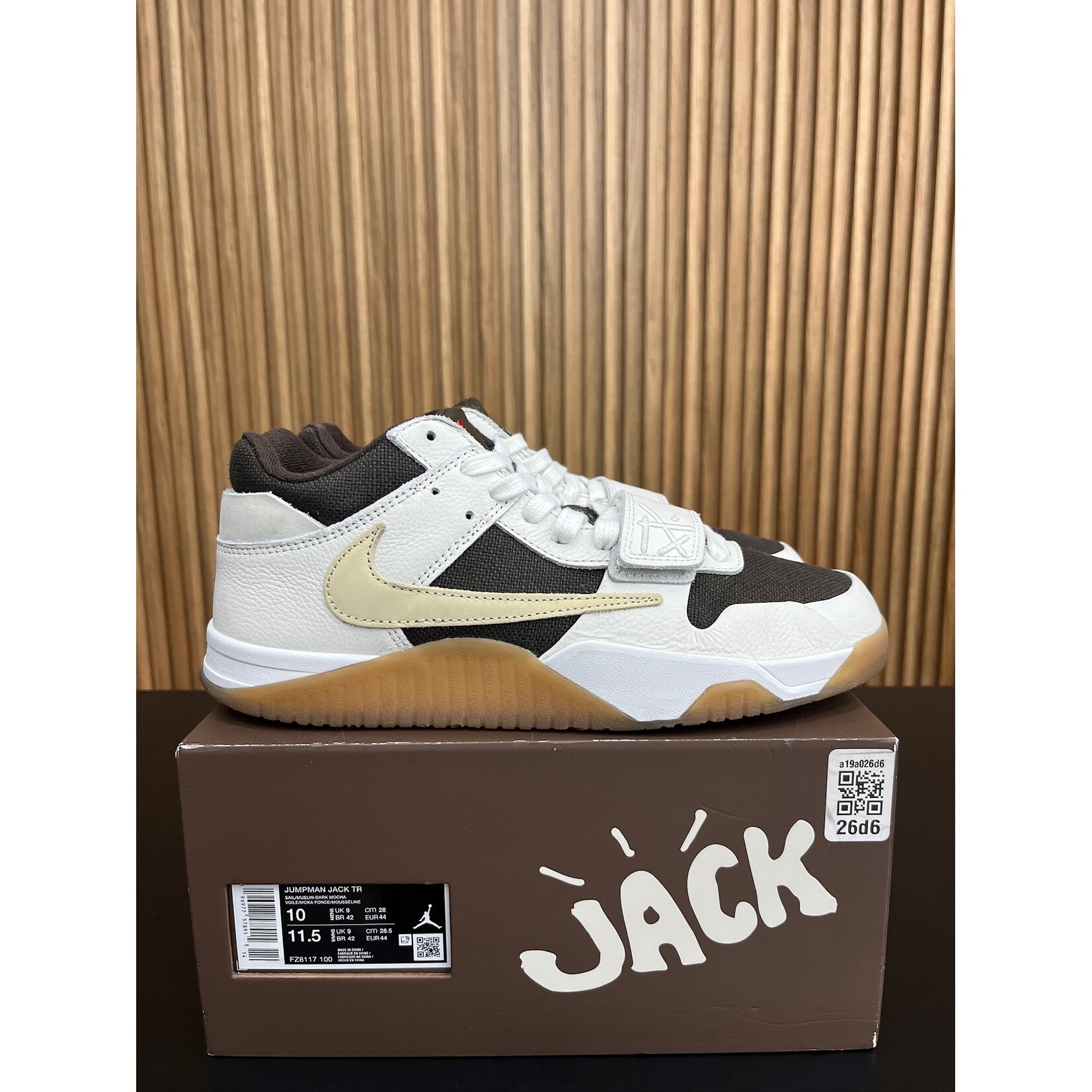Jordan Jordan Jumpman Jack TR Travis Scott Sail Size 10, PREOWNED*