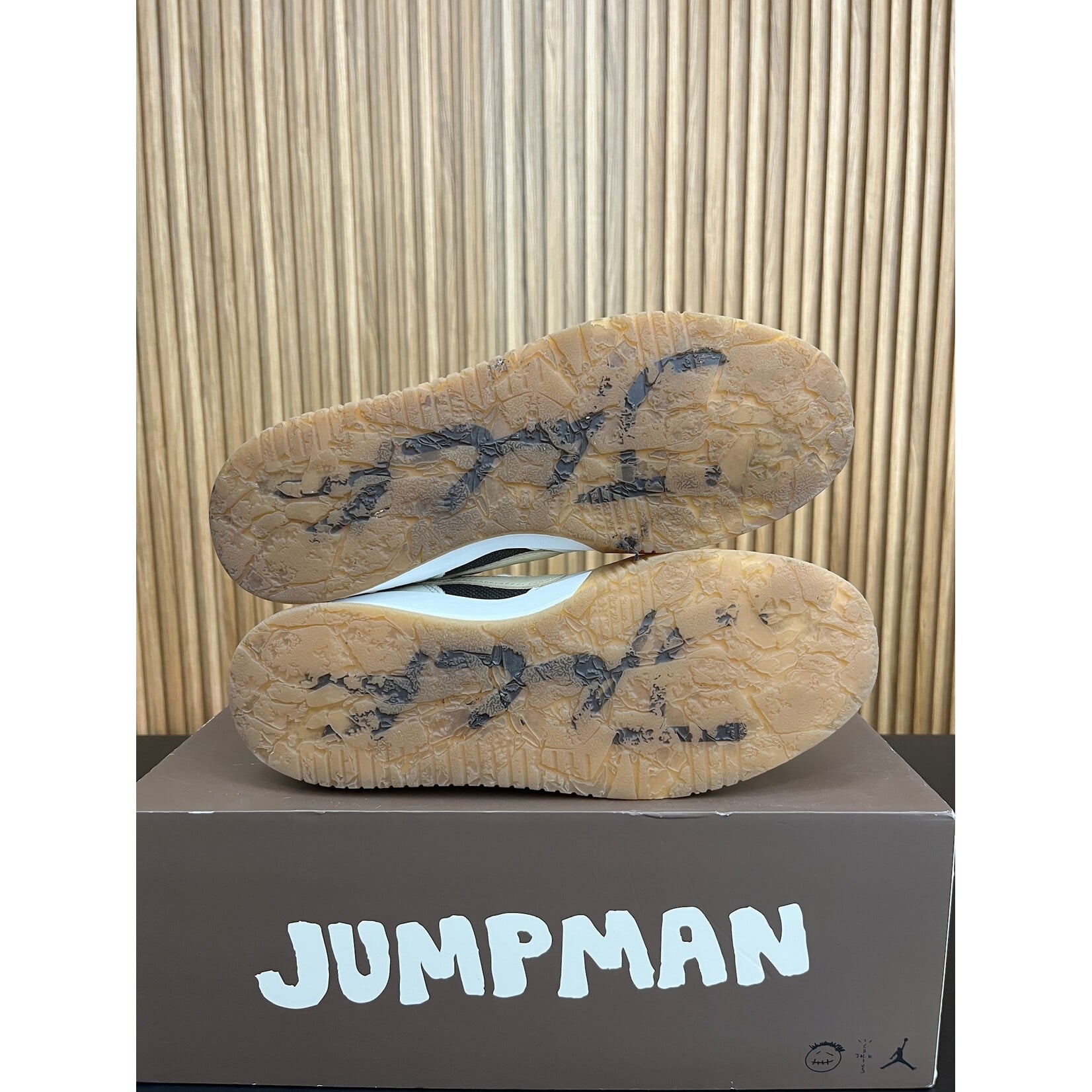 Jordan Jordan Jumpman Jack TR Travis Scott Sail Size 10, PREOWNED*