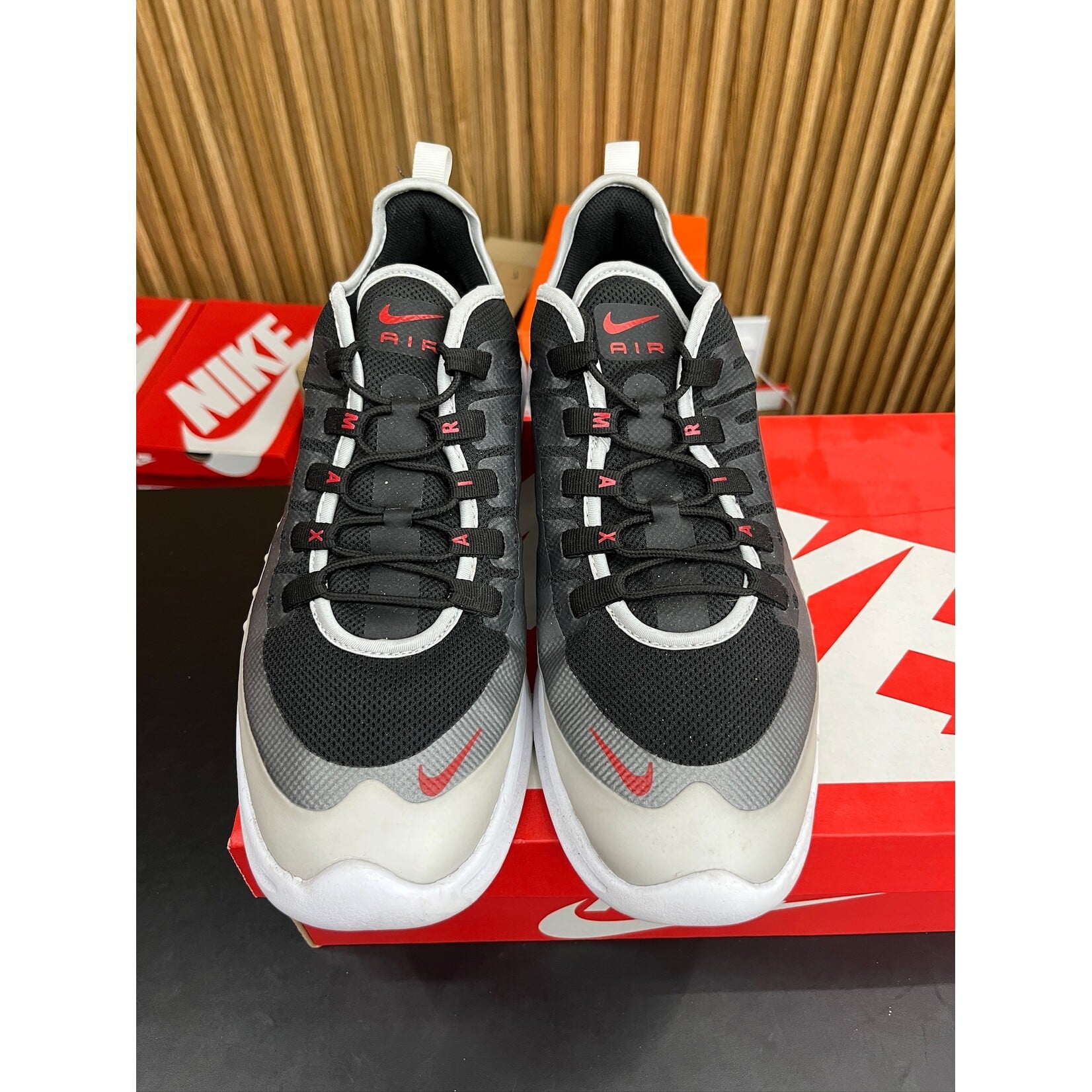 Nike Nike Air Max Axis Black Sport Red Platinum Size 13, PREOWNED