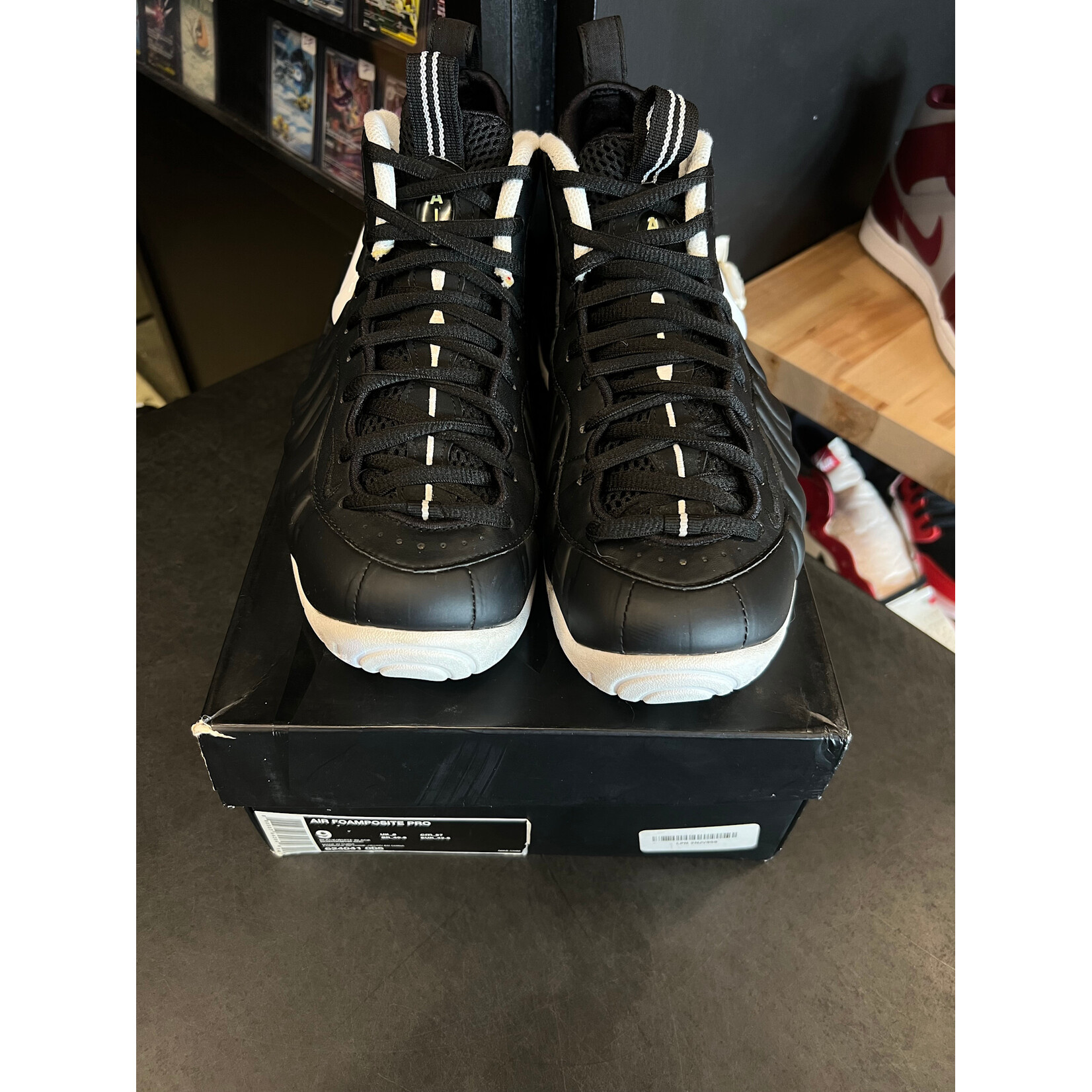 Nike Nike Air Foamposite Pro Dr. Doom (2016) Size 9, PREOWNED