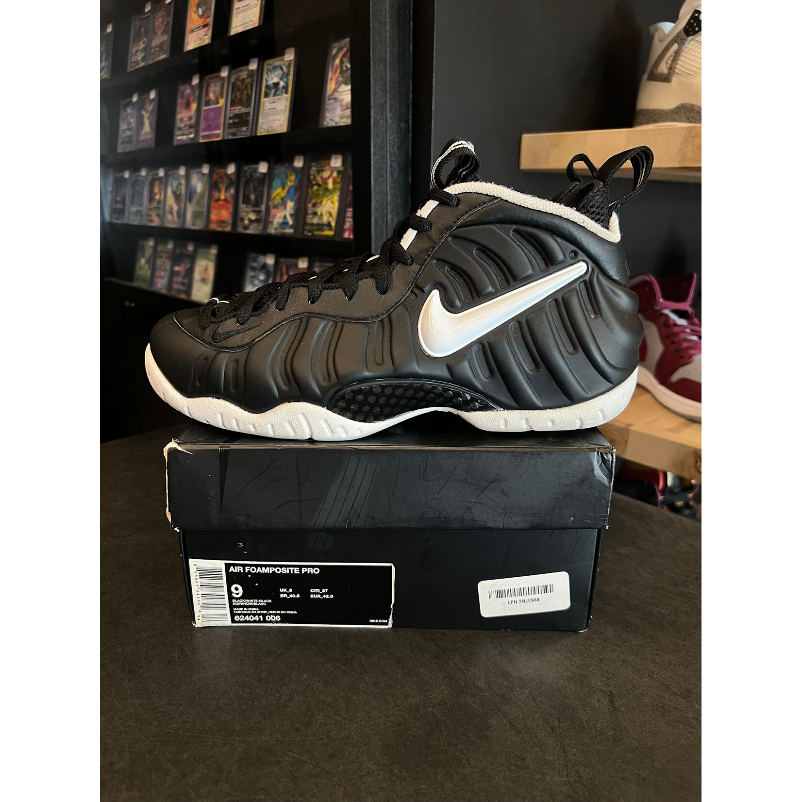 Nike Nike Air Foamposite Pro Dr. Doom (2016) Size 9, PREOWNED