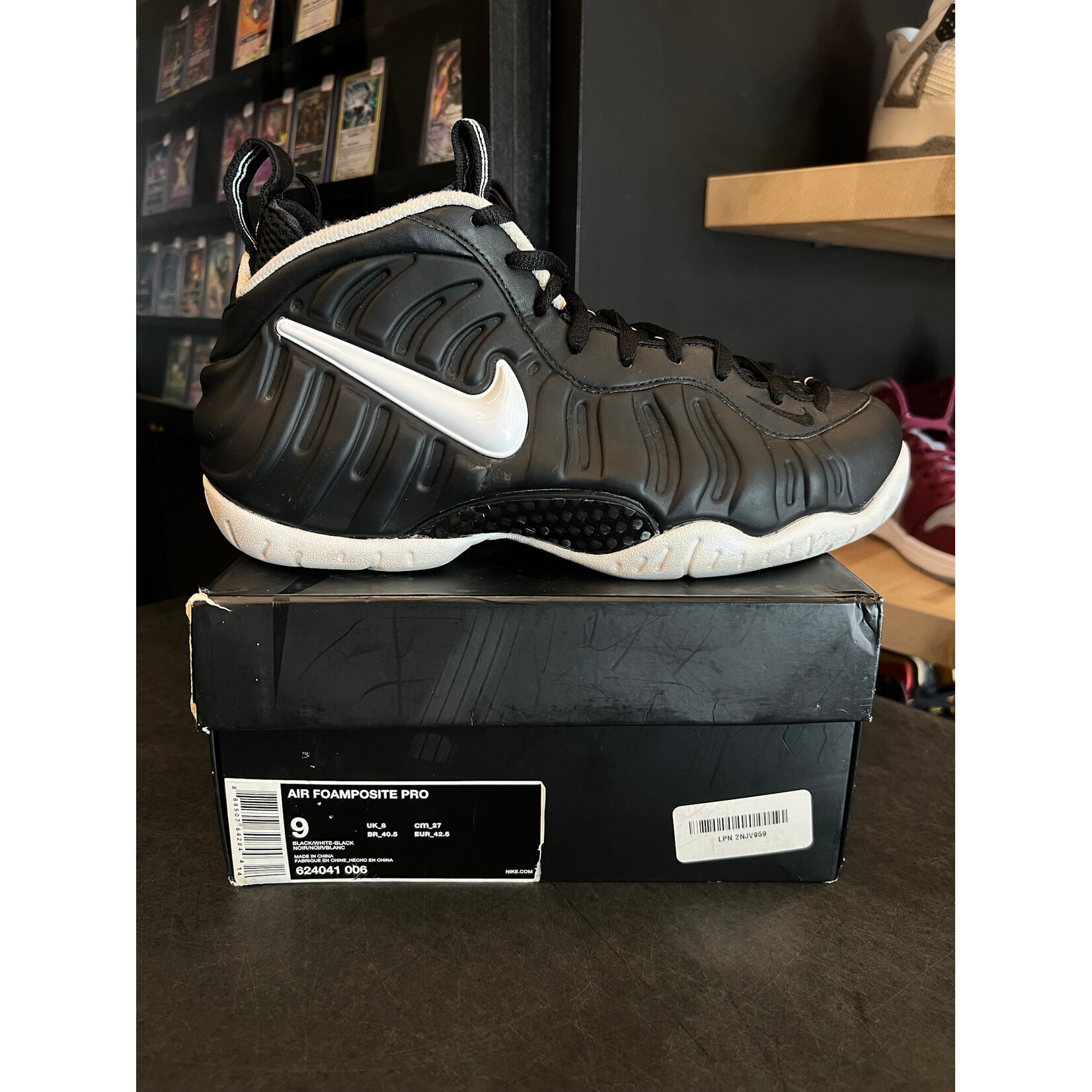Nike Nike Air Foamposite Pro Dr. Doom (2016) Size 9, PREOWNED