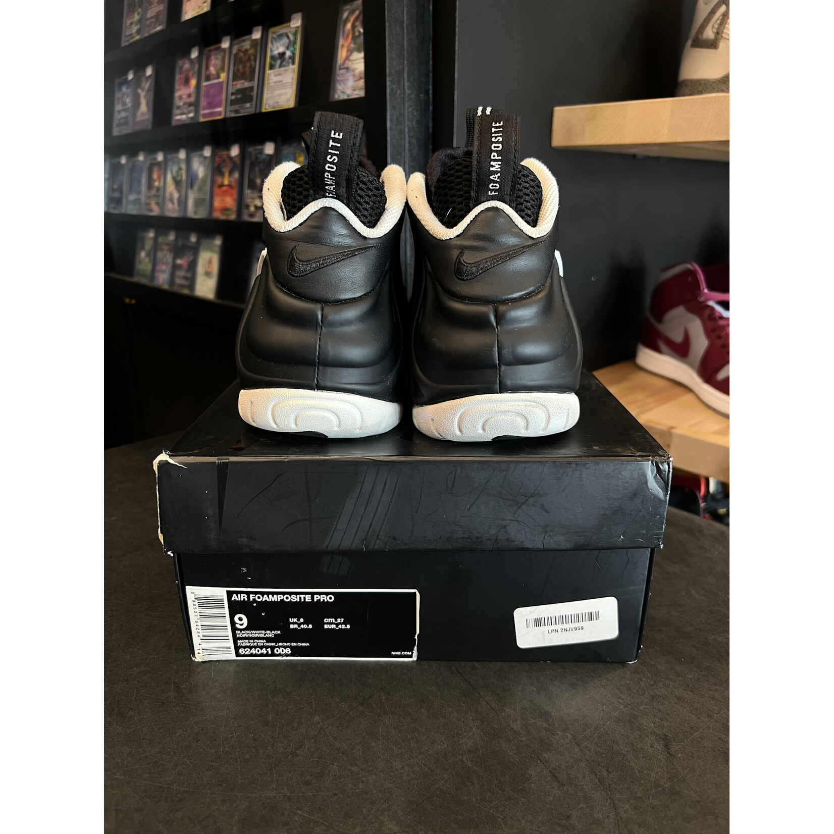 Nike Nike Air Foamposite Pro Dr. Doom (2016) Size 9, PREOWNED