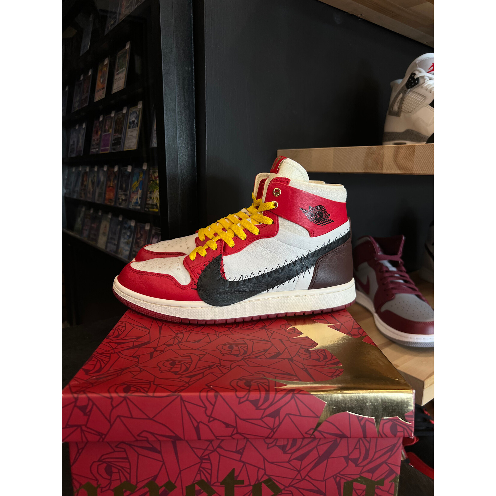 Jordan Jordan 1 High Zoom Air CMFT 2 Teyana Taylor A Rose From Harlem (Women's) Size 9.5W, PREOWNED