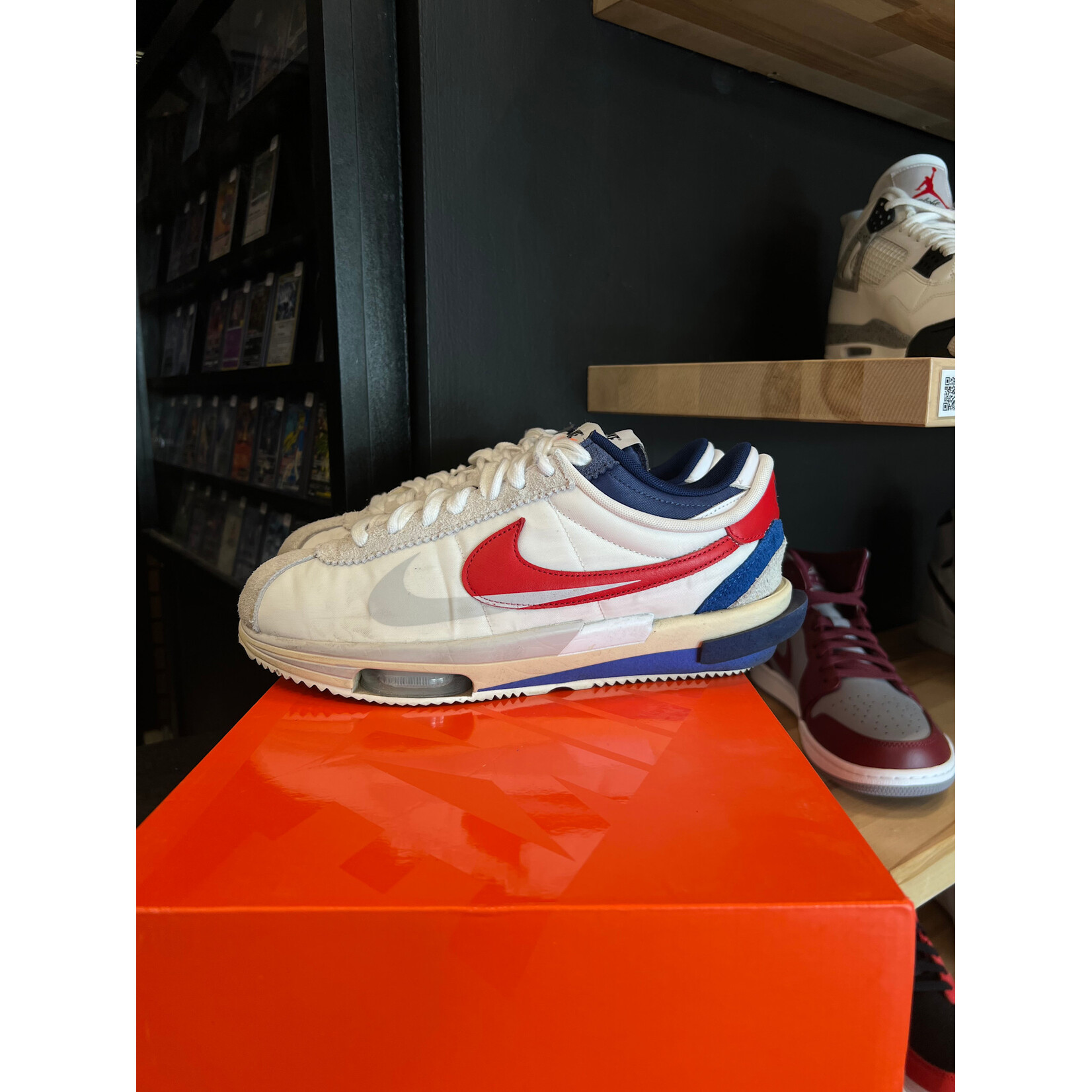 Nike Nike Zoom Cortez SP sacai White University Red Blue Size 9.5, PREOWNED