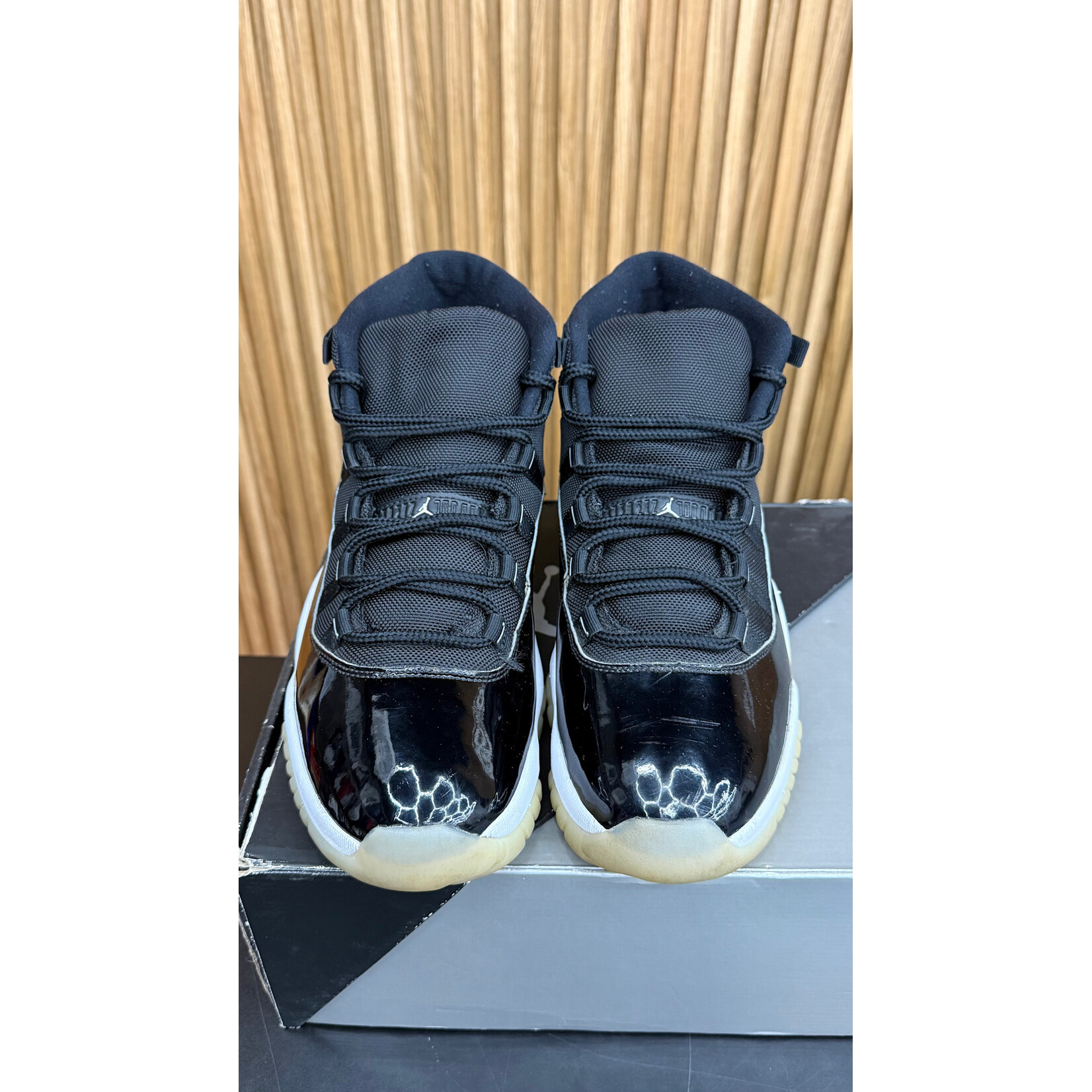 Jordan Jordan 11 Retro Jubilee 25th Anniversary Size 13, PREOWNED