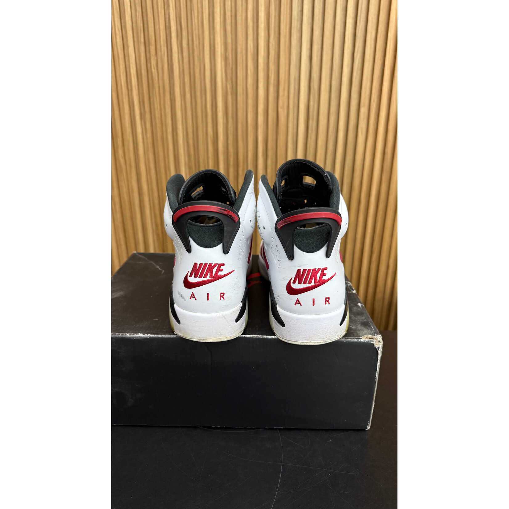 Jordan Jordan 6 Retro Carmine (2021) Size 13, PREOWNED