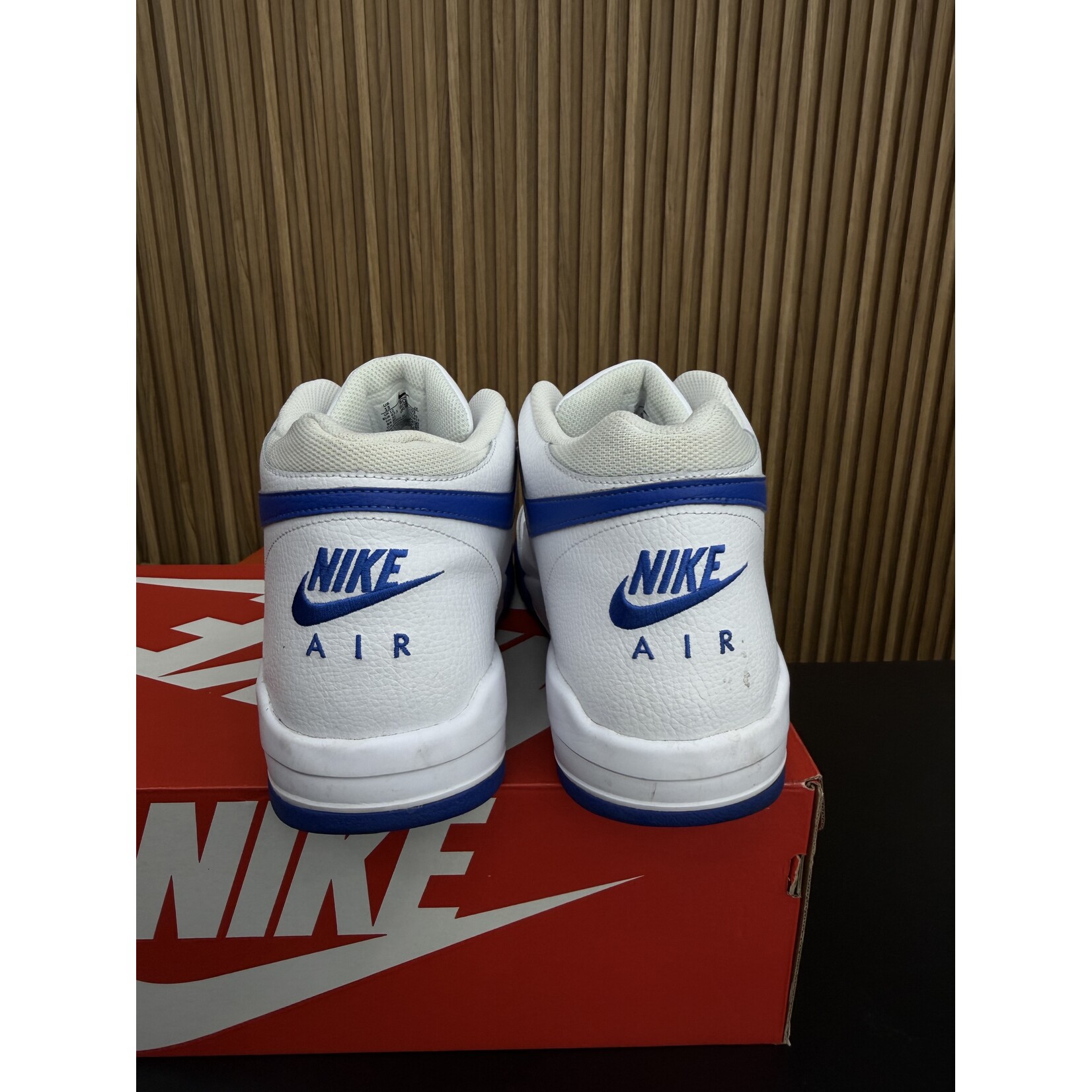 Nike Nike Flight Legacy White Game Royal Size 13, PREOWNED