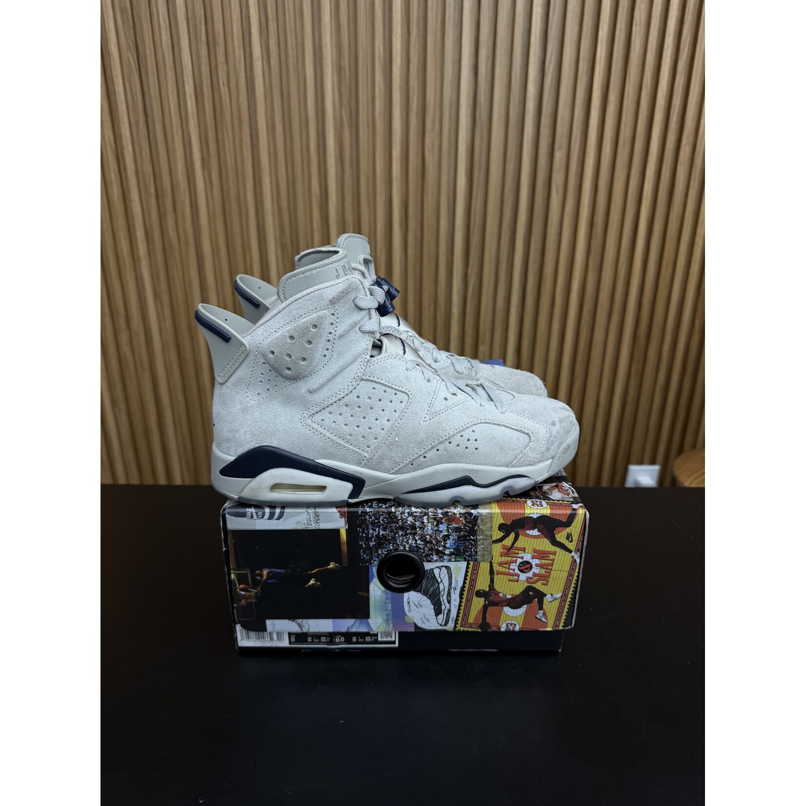 Jordan Jordan 6 Retro Georgetown (2022) Size 8, PREOWNED