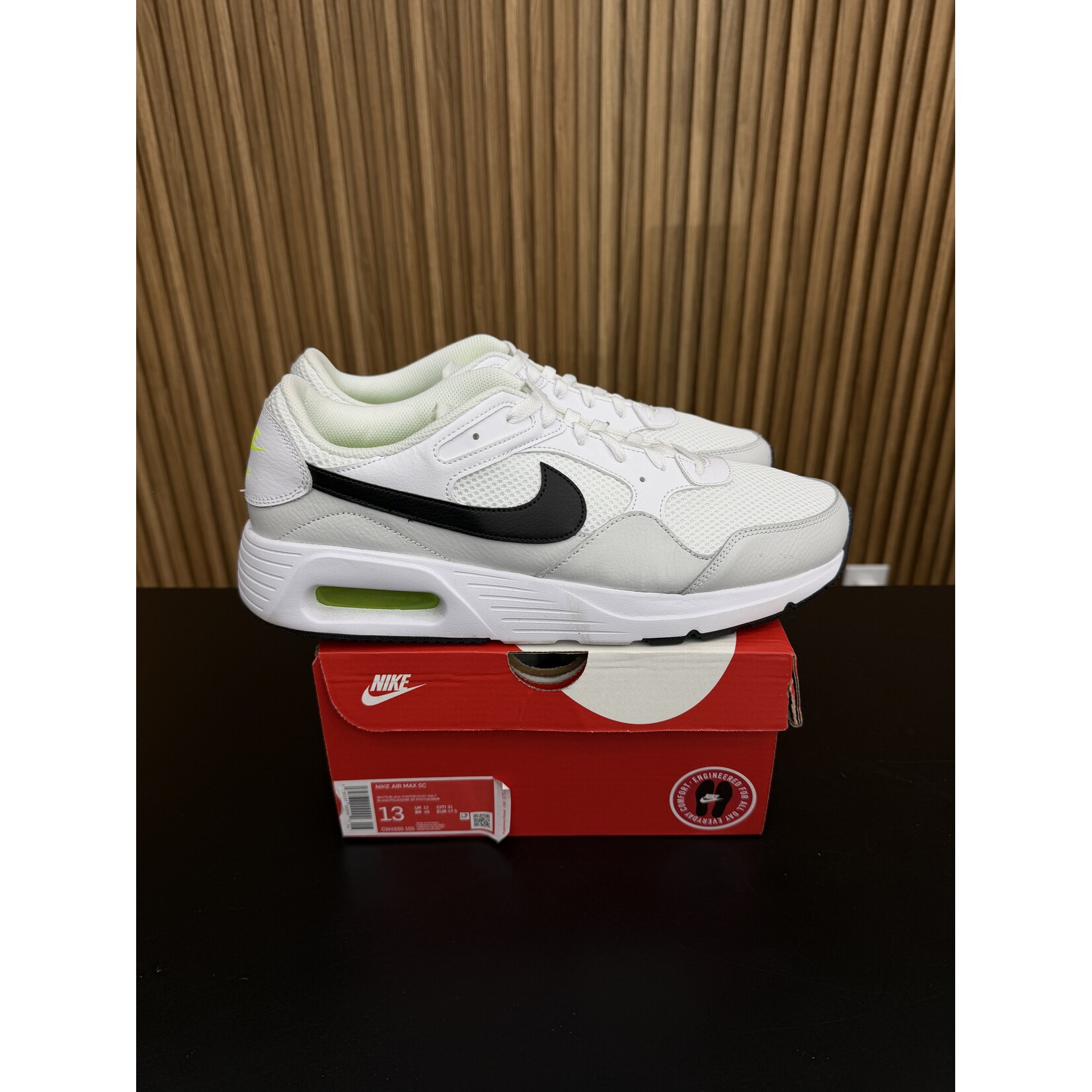 Nike Nike Air Max SC White Photon Dust Black Volt Size 13, PREOWNED