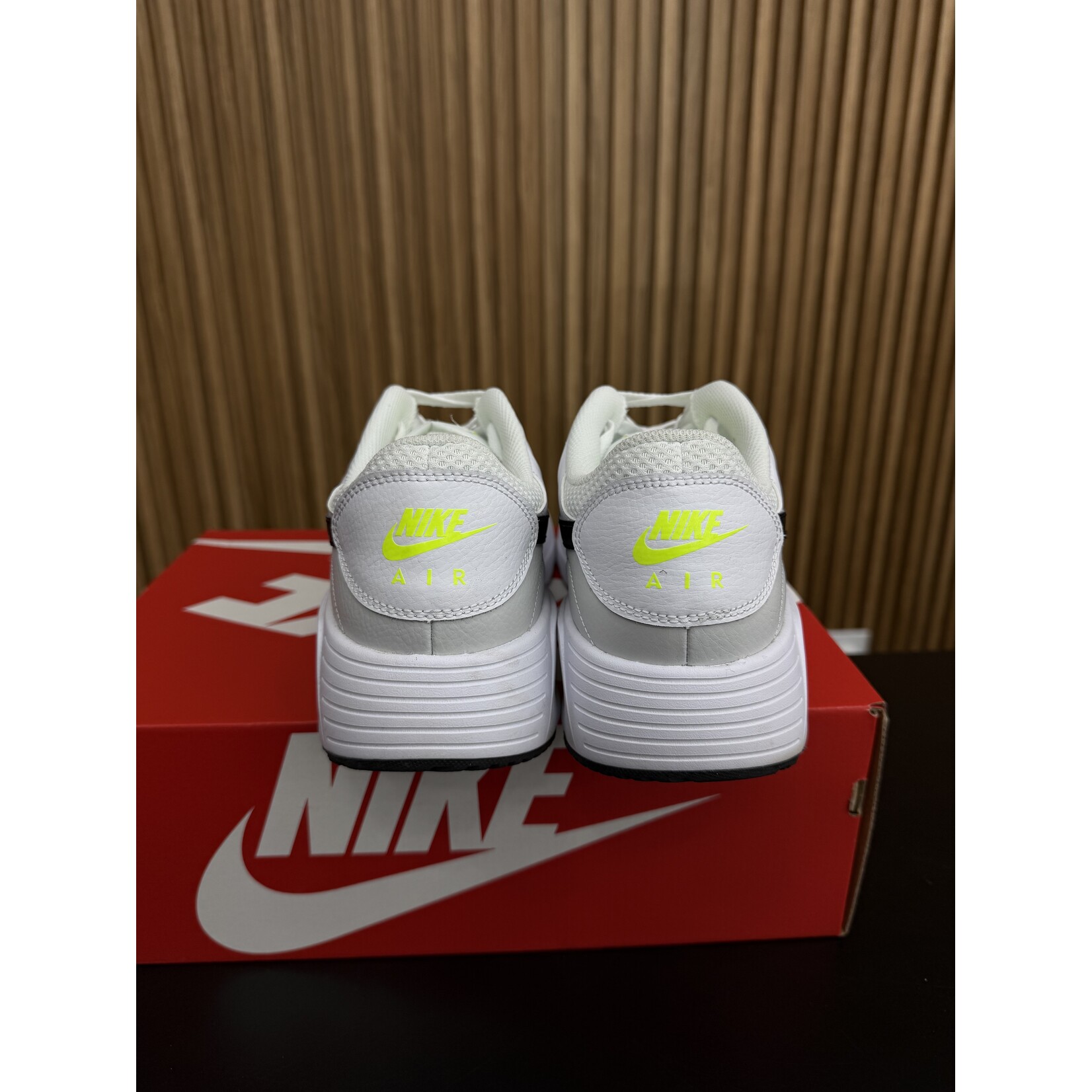 Nike Nike Air Max SC White Photon Dust Black Volt Size 13, PREOWNED