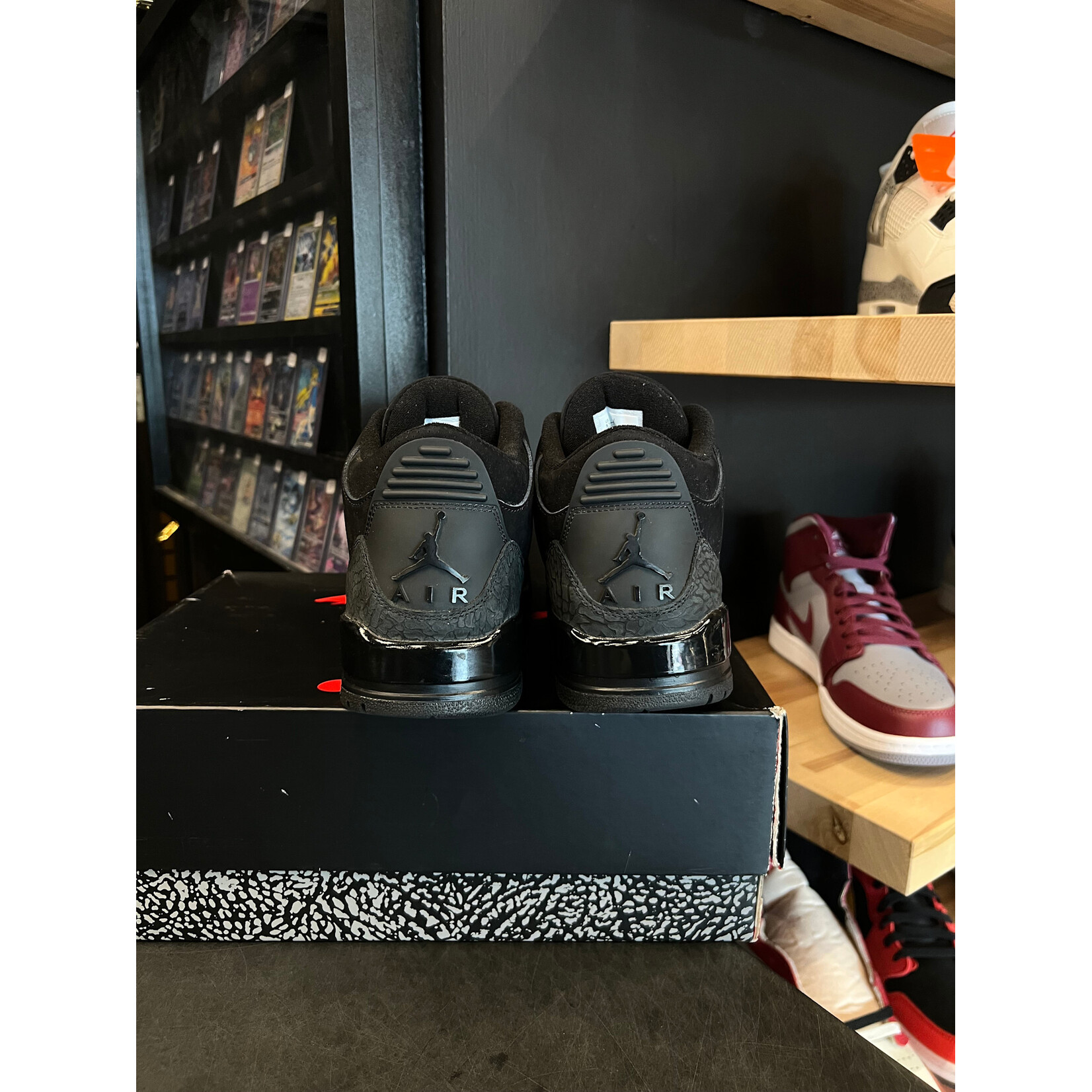 Jordan Jordan 3 Retro Black Cat (2025) Size 8.5, PREOWNED
