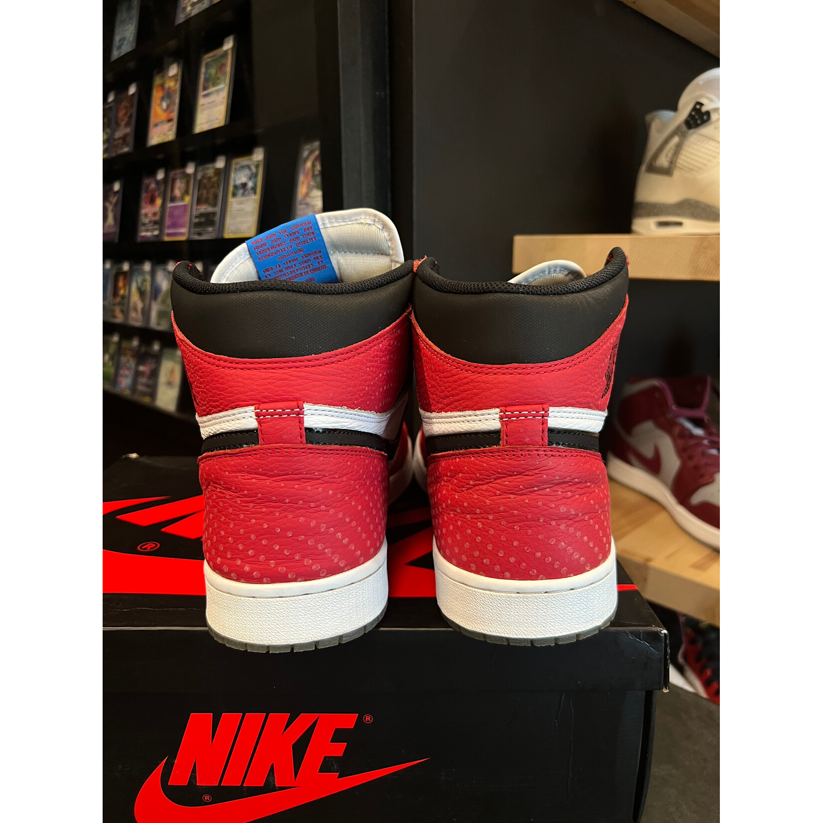 Jordan Jordan 1 Retro High Spider-Man Origin Story Size 13, PREOWNED*