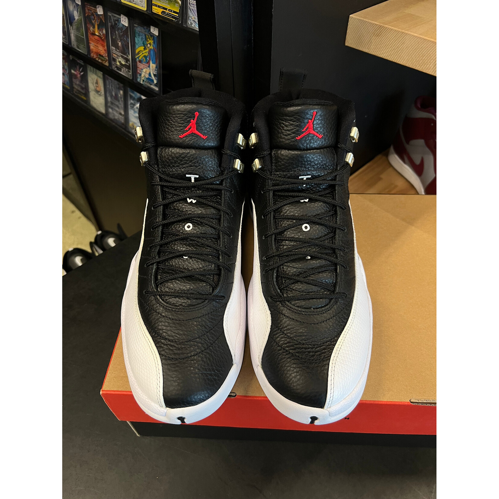 Jordan Jordan 12 Retro Playoffs (2022) Size 14, PREOWNED
