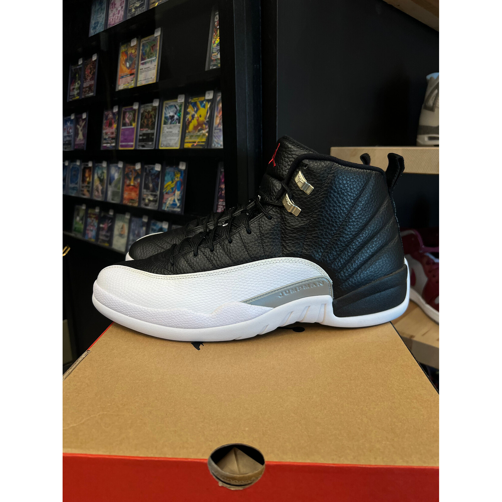 Jordan Jordan 12 Retro Playoffs (2022) Size 14, PREOWNED