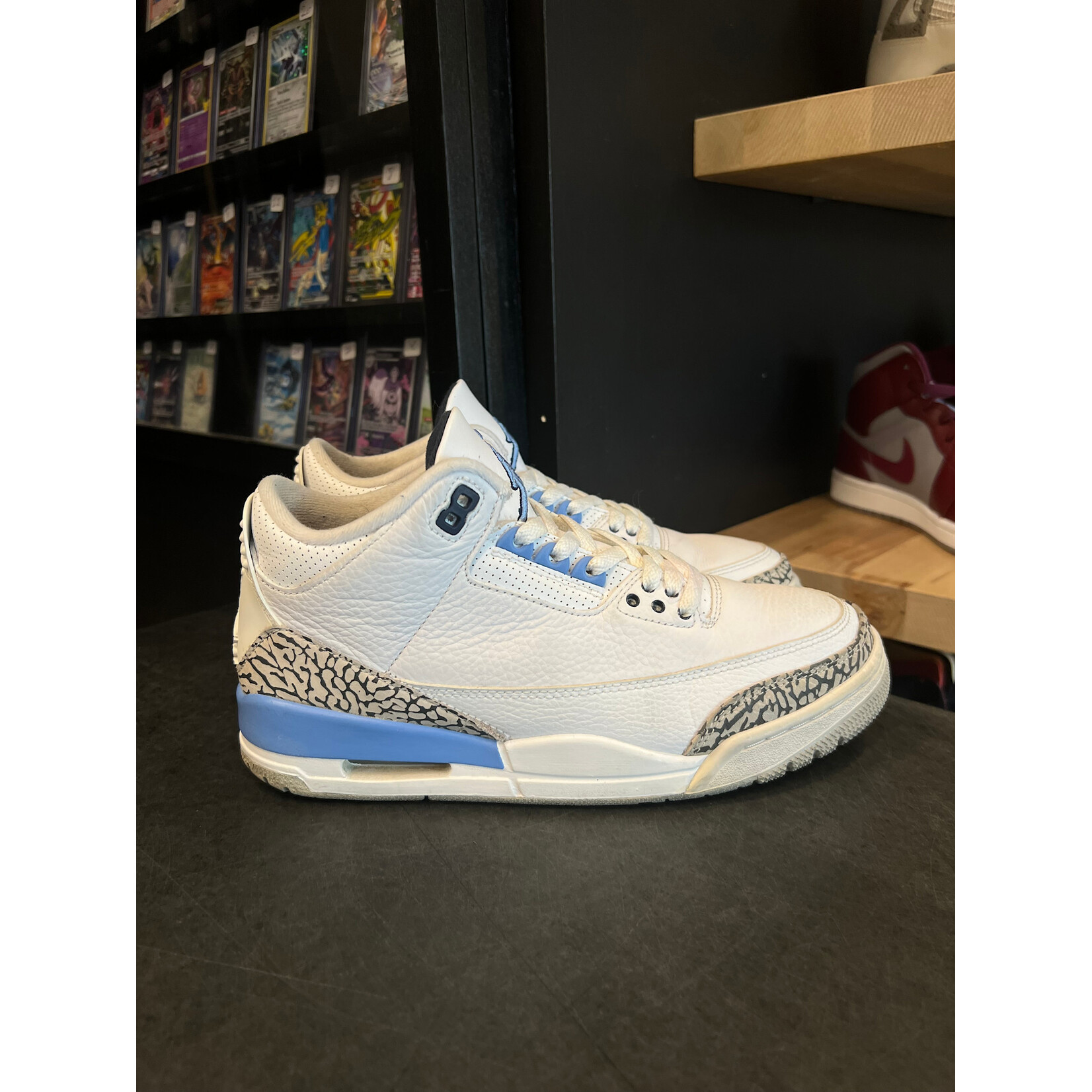 Jordan Jordan 3 Retro UNC (2020) Size 8, PREOWNED*