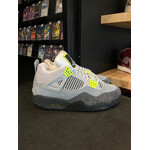 Jordan Jordan 4 Retro SE 95 Neon Size 7.5, PREOWNED*