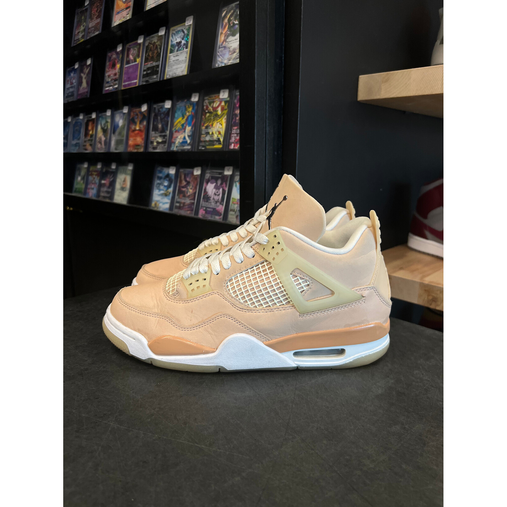 Jordan Jordan 4 Retro Shimmer (Women's) Size 9.5W, PREOWNED*