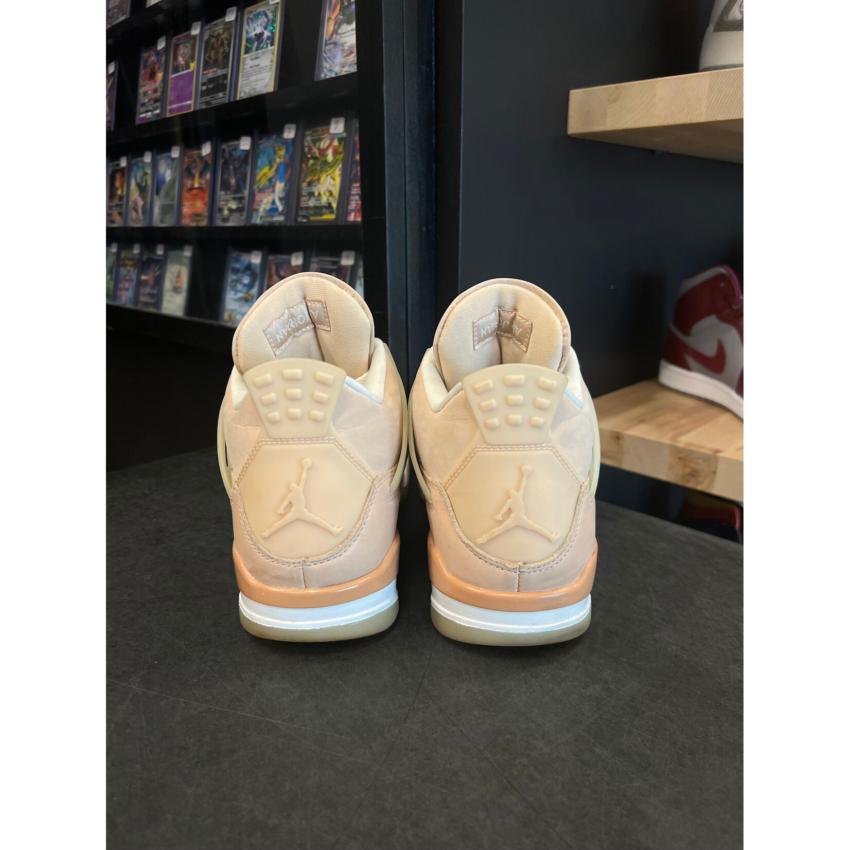 Jordan Jordan 4 Retro Shimmer (Women's) Size 9.5W, PREOWNED*