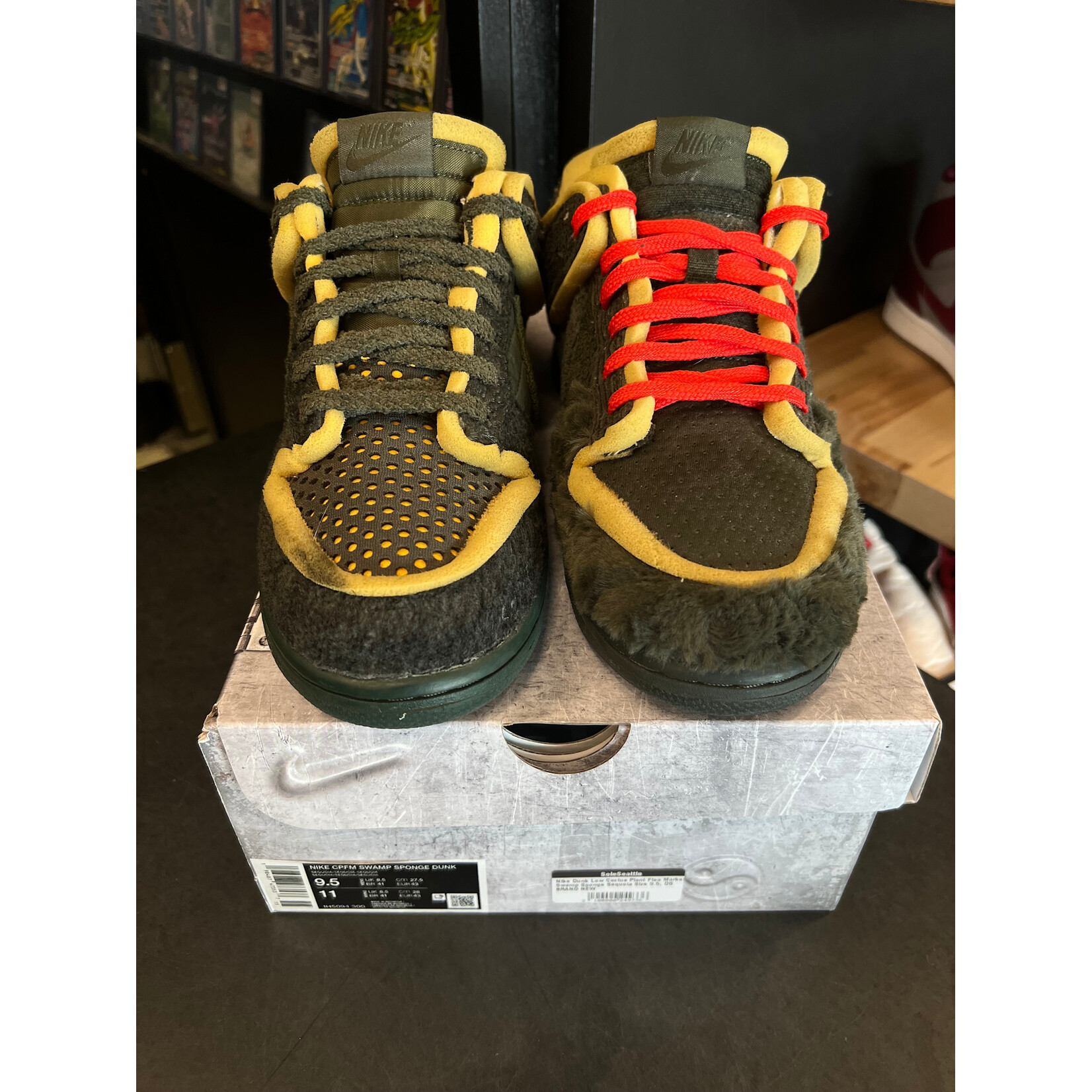 Nike Nike Dunk Low Cactus Plant Flea Market Swamp Sponge Sequoia Size 9.5, PREOWNED*