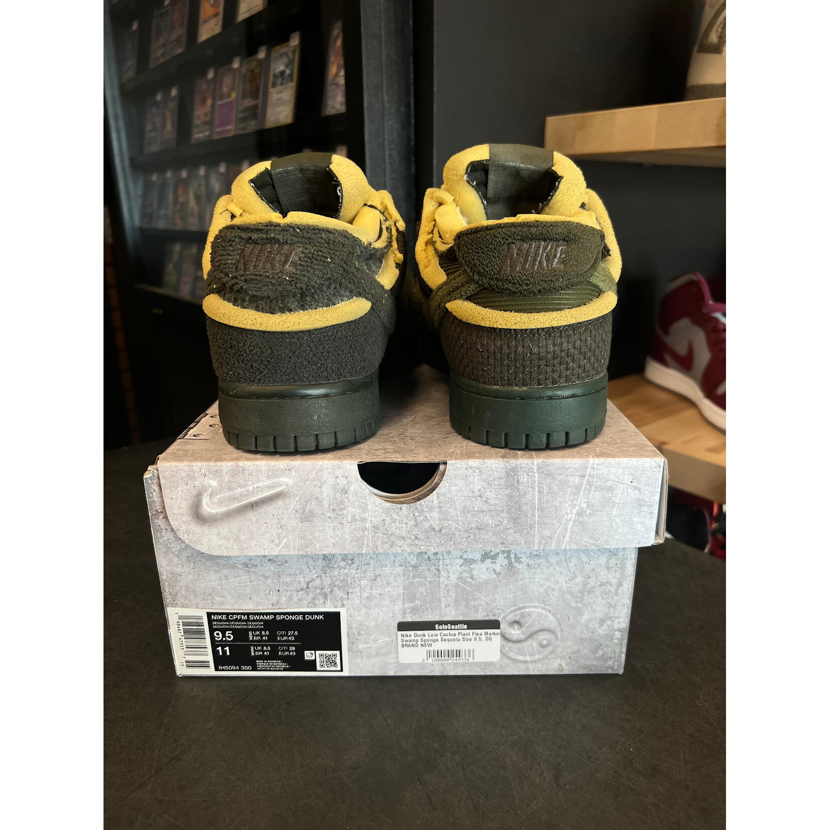 Nike Nike Dunk Low Cactus Plant Flea Market Swamp Sponge Sequoia Size 9.5, PREOWNED*