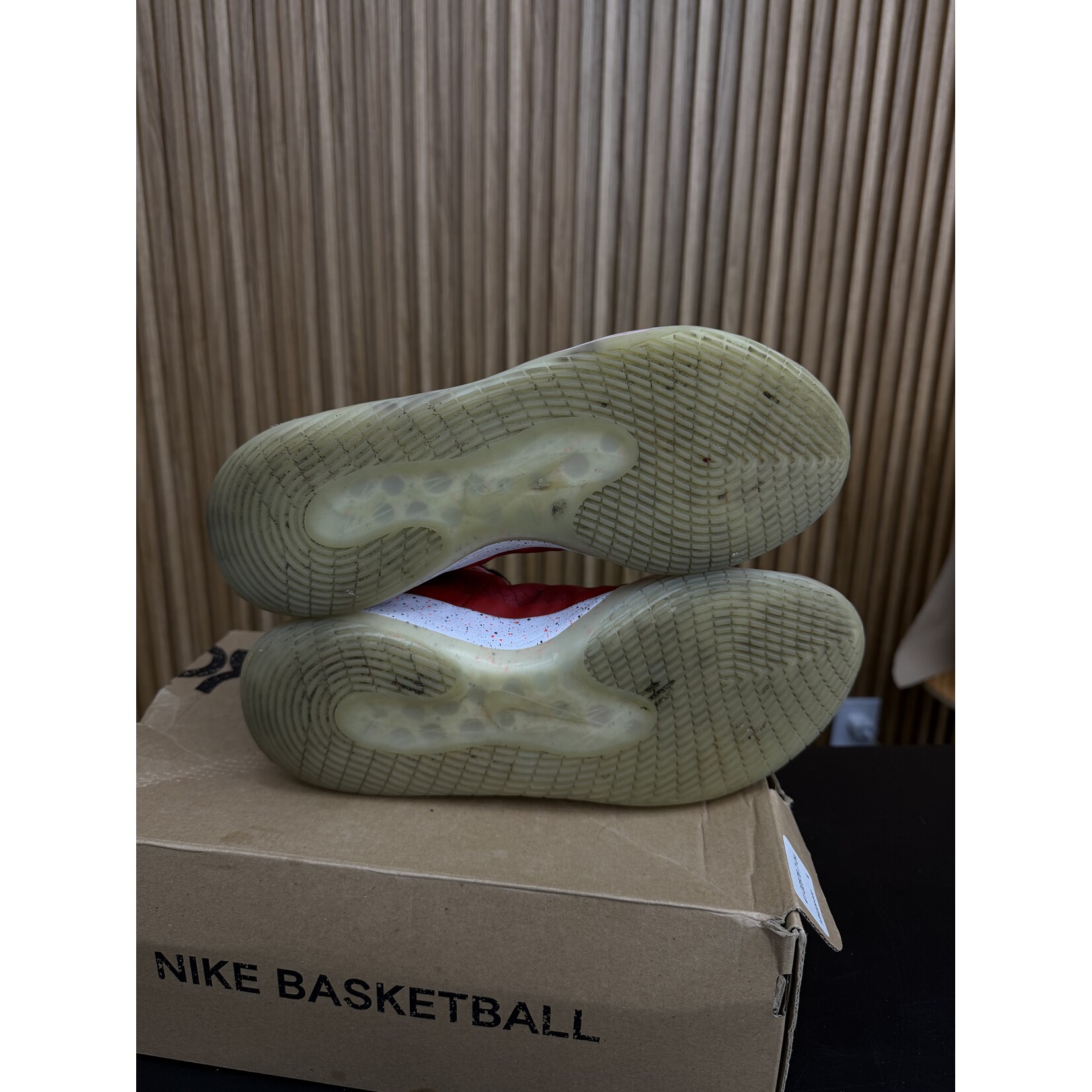 Nike Nike KD 12 University Red Size 9, PREOWNED