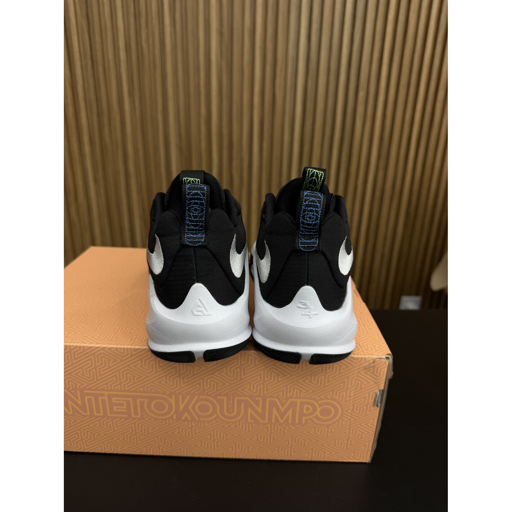 Jordan Nike Zoom Freak 3 Project 34 Size 9, PREOWNED