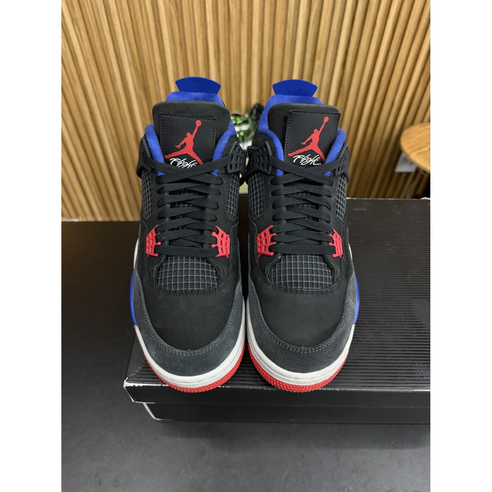 Jordan Jordan 4 Retro Rare Air (Gold Lettering) Size 10.5, PREOWNED*
