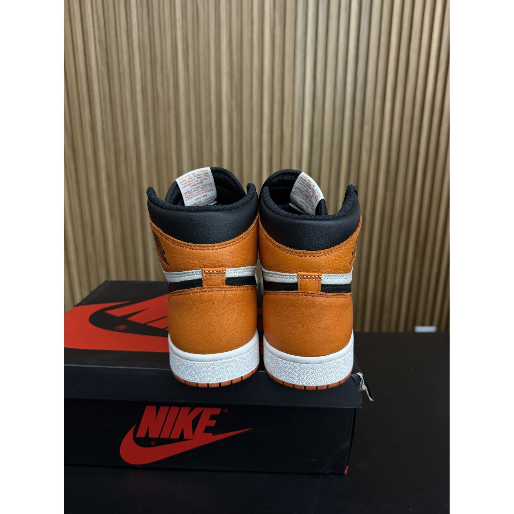 Jordan Jordan 1 Retro Shattered Backboard (2015) Size 9, PREOWNED NO BOX*