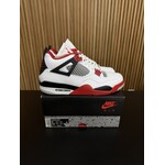 Jordan Jordan 4 Retro Fire Red (2020) Size 12, PREOWNED TRIED ON*