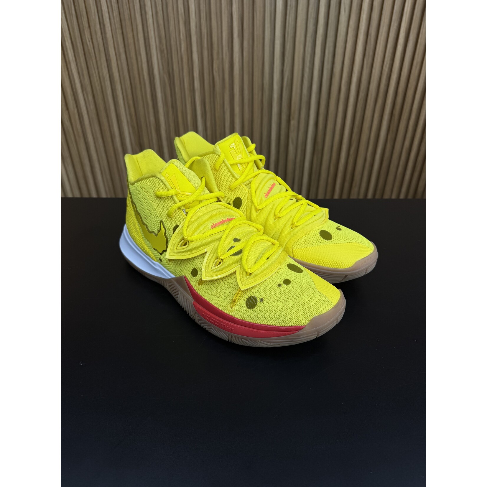 Nike Nike Kyrie 5 Spongebob Squarepants Size 12, PREOWNED NO BOX*