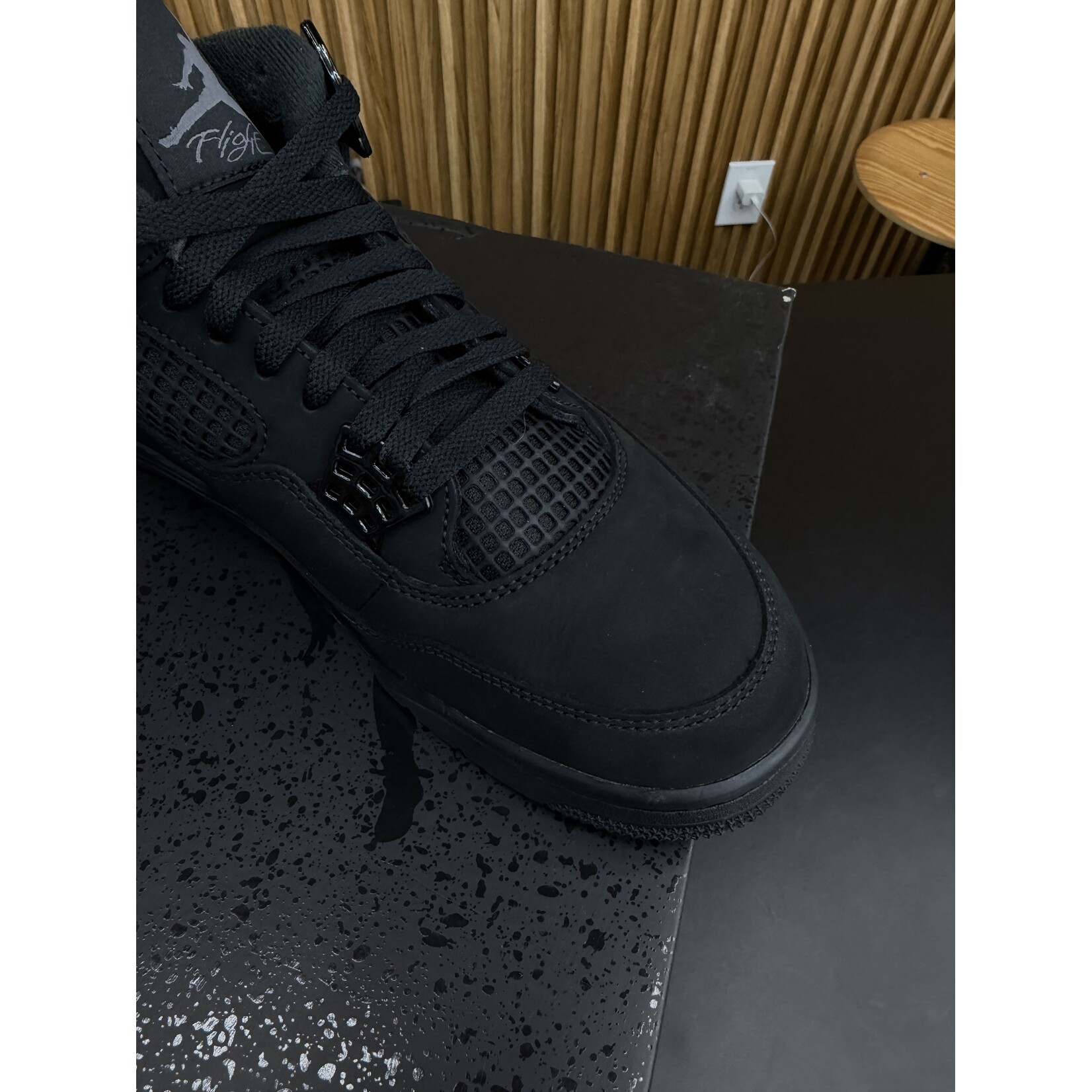 Jordan Jordan 4 Retro Black Cat (2025) Size 12, PREOWNED TRIED ON PASS AS DS*