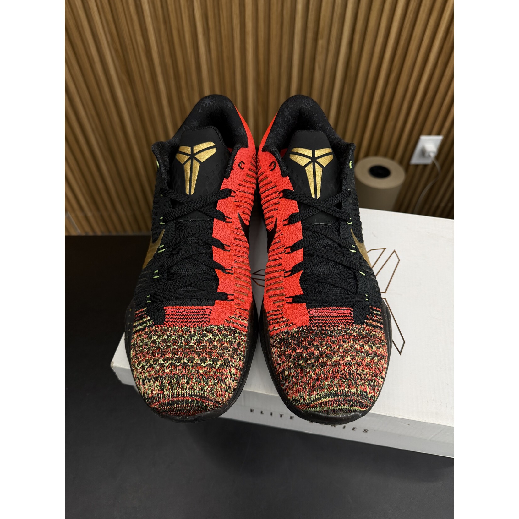 Nike Nike Kobe 10 Elite Christmas Size 12, PREOWNED*