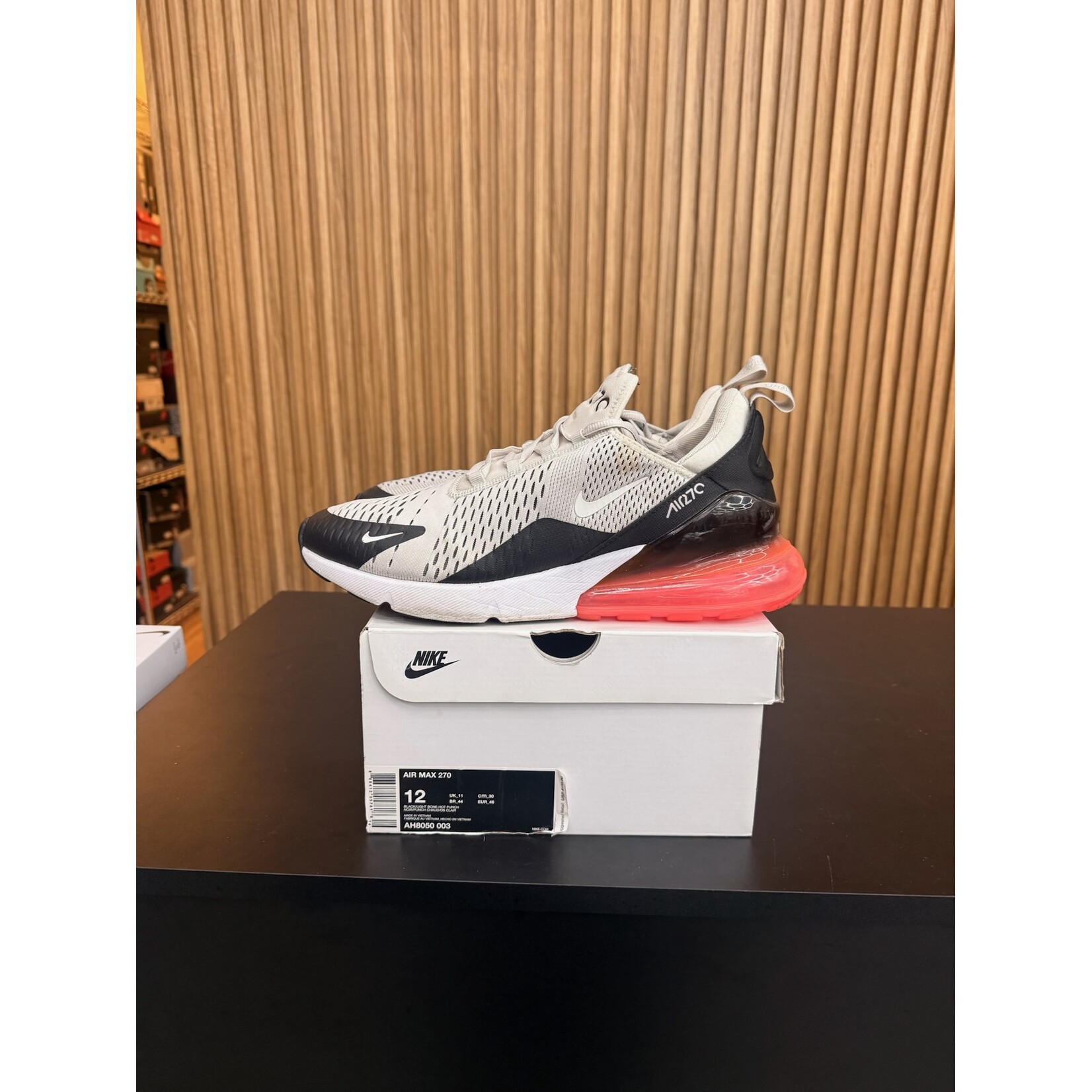 Nike Nike Air Max 270 Light Bone Hot Punch Size 12, PREOWNED