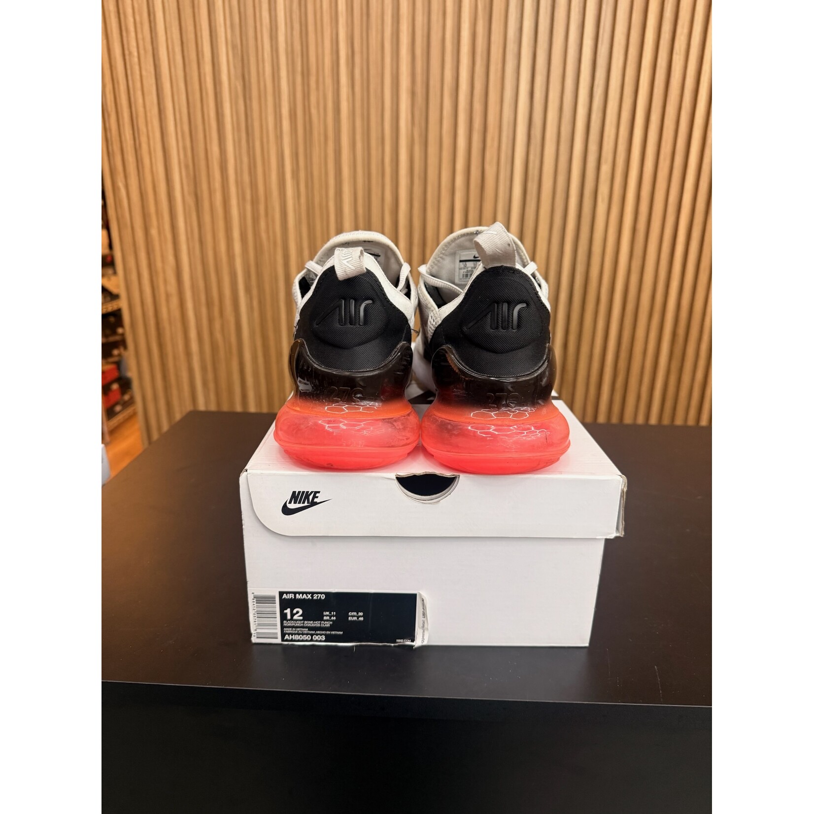 Nike Nike Air Max 270 Light Bone Hot Punch Size 12, PREOWNED