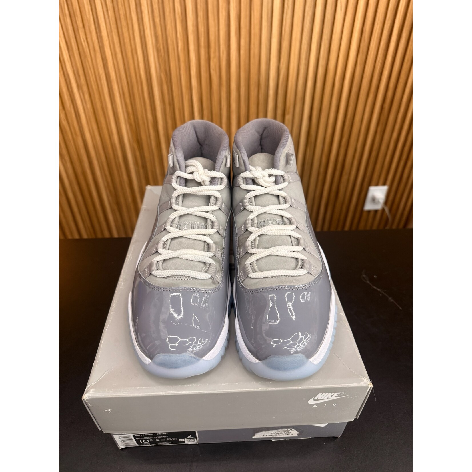 Jordan Jordan 11 Retro Cool Grey (2021) Size 10.5, PREOWNED*