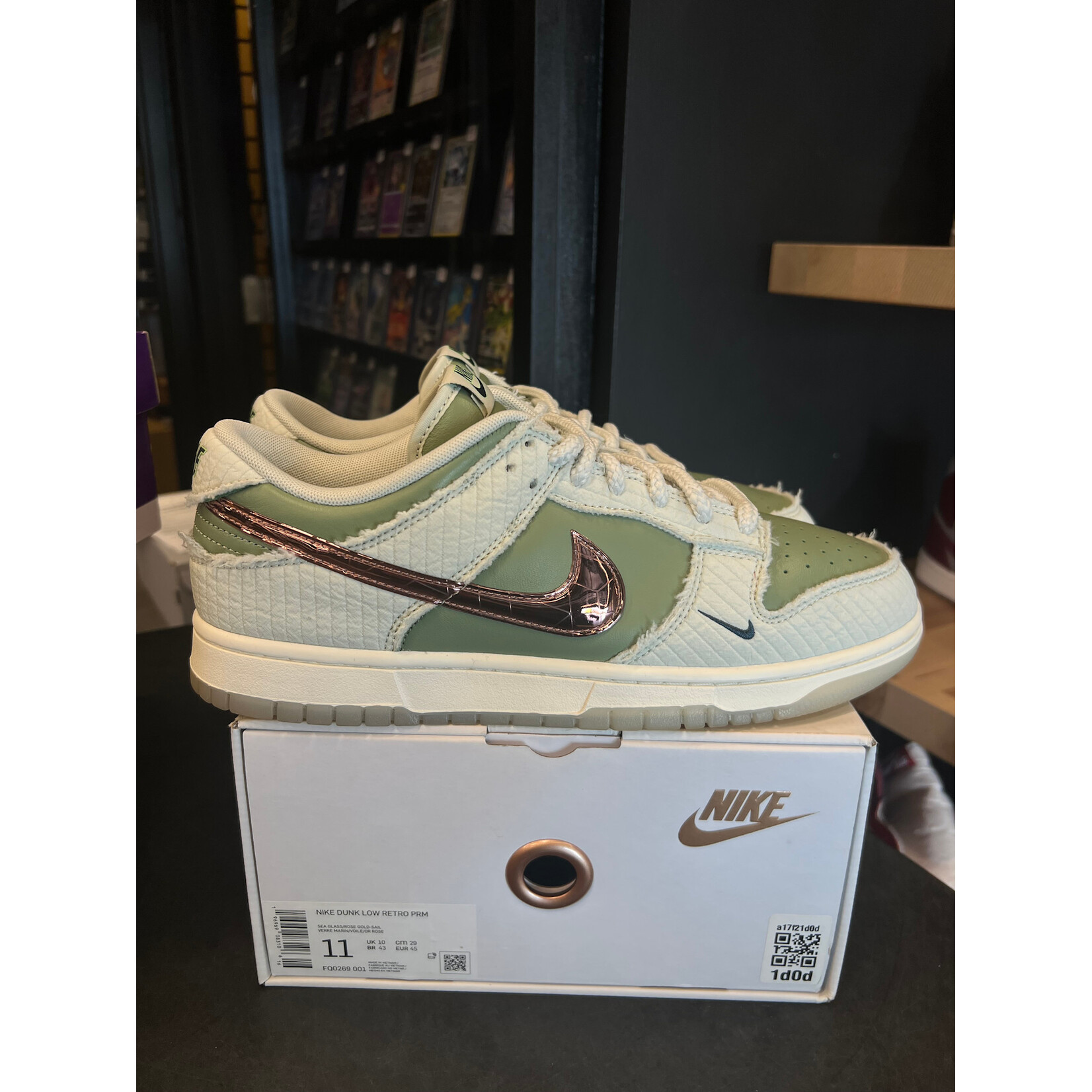 Nike Nike Dunk Low Retro PRM Kyler Murray Be 1 of One Size 11, PREOWNED