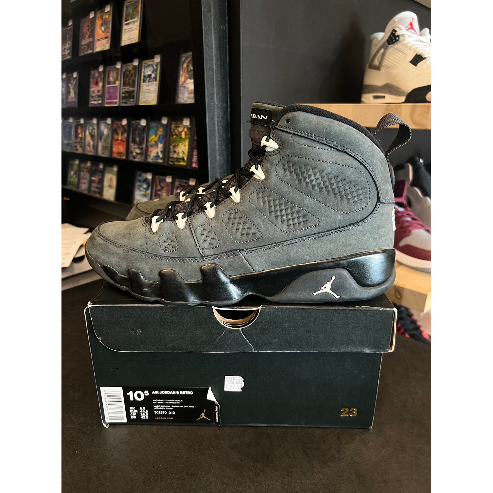 Jordan Jordan 9 Retro Anthracite Size 10.5, PREOWNED*