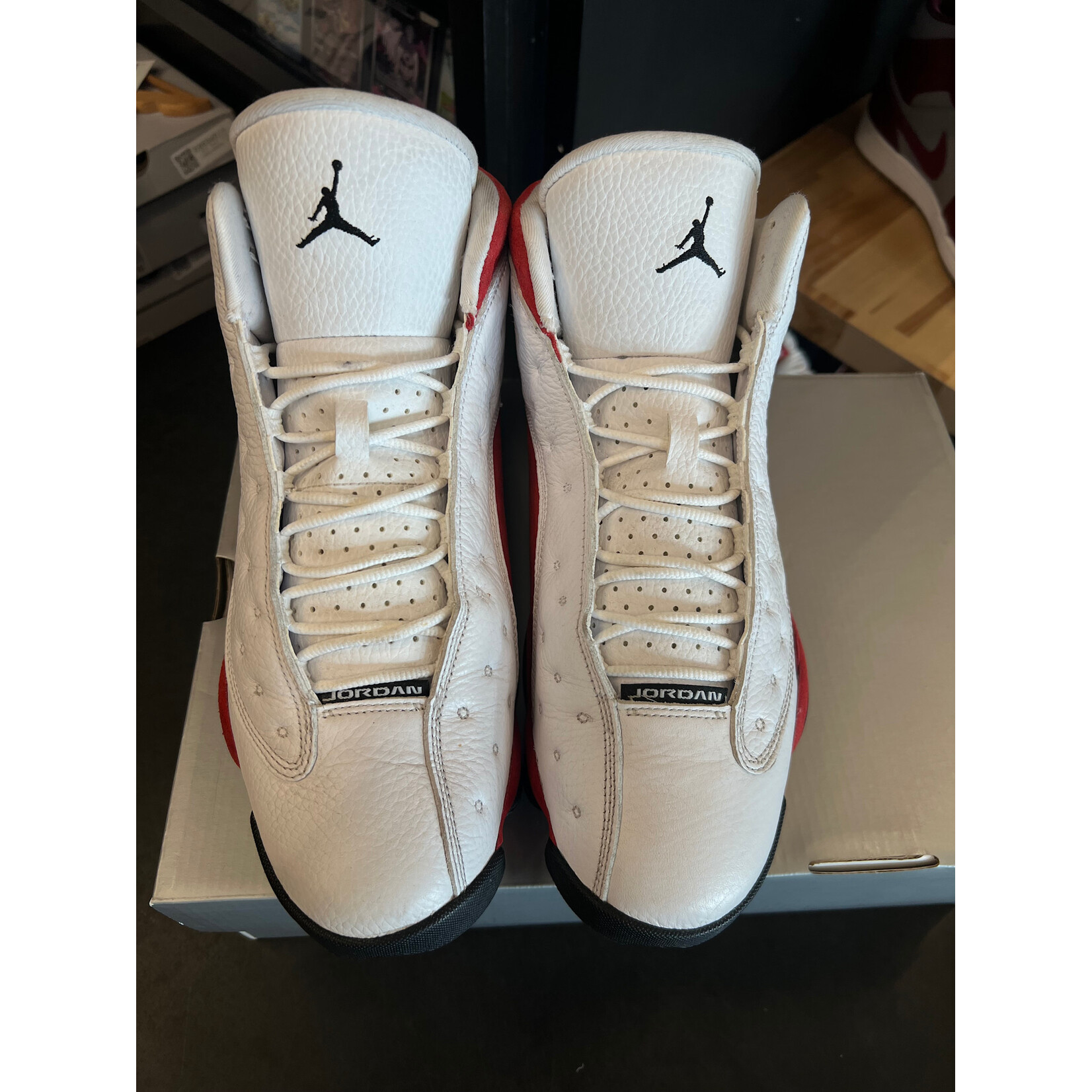 Jordan Jordan 13 Retro OG Chicago (2017) Size 10, PREOWNED*