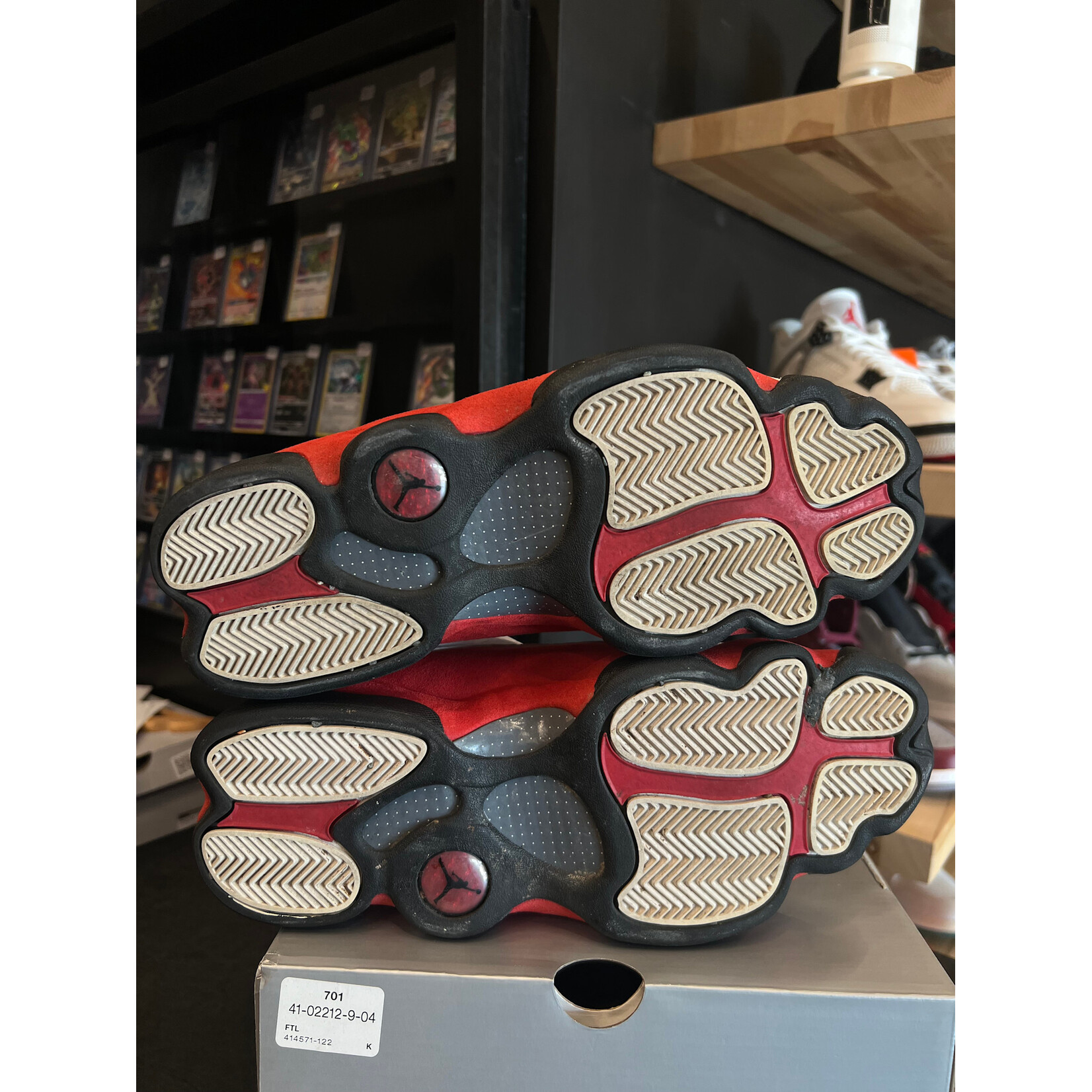 Jordan Jordan 13 Retro OG Chicago (2017) Size 10, PREOWNED*