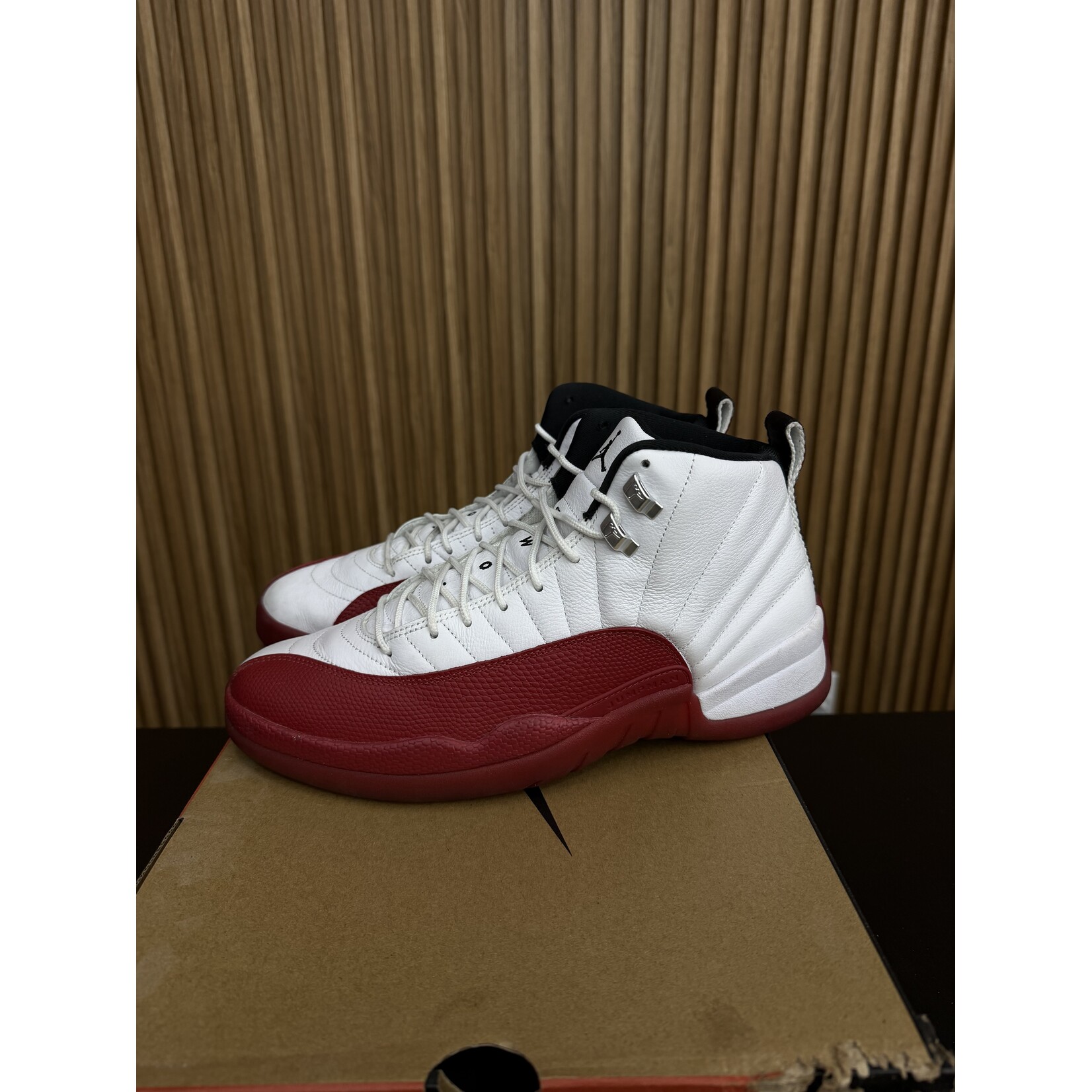 Jordan Jordan 12 Retro Cherry (2023) Size 11, PREOWNED