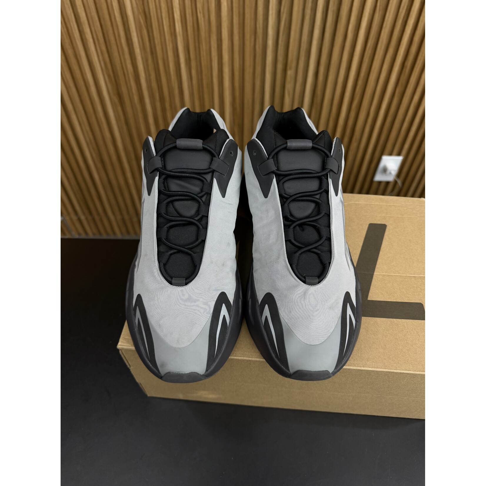 Adidas adidas Yeezy Boost 700 MNVN Metallic Size 14, PREOWNED